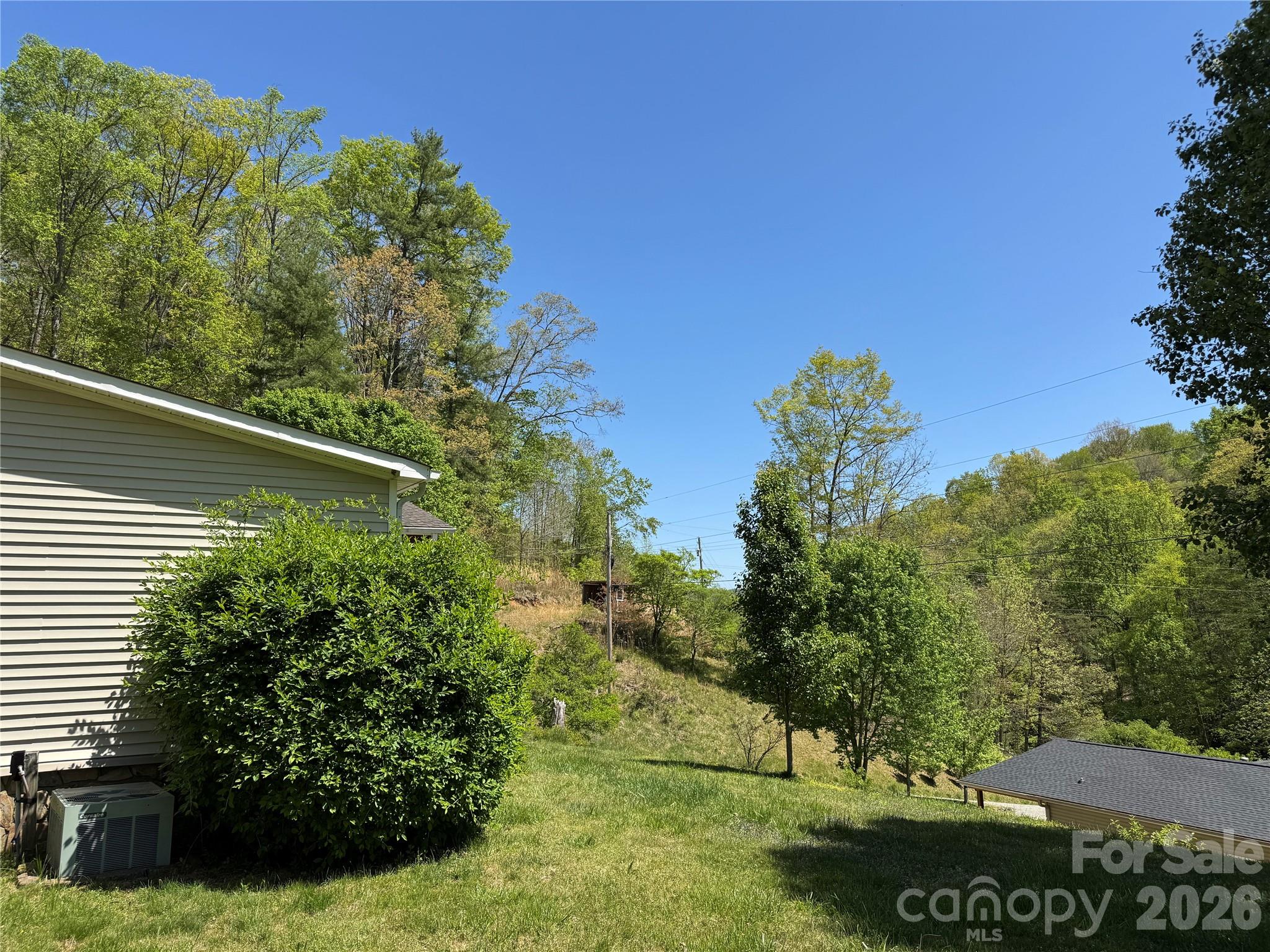 942 Fisher Branch Road — Marshall