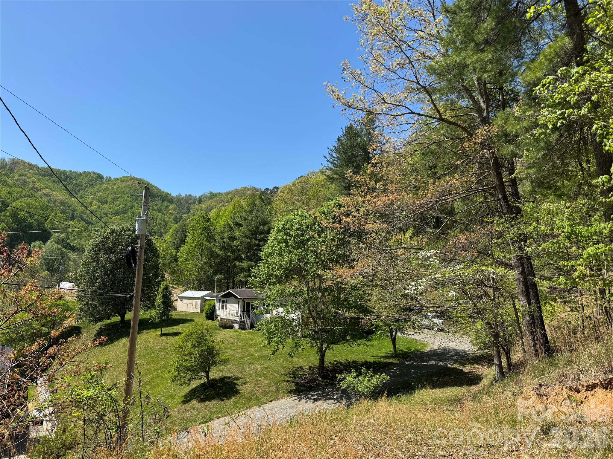 942 Fisher Branch Road — Marshall