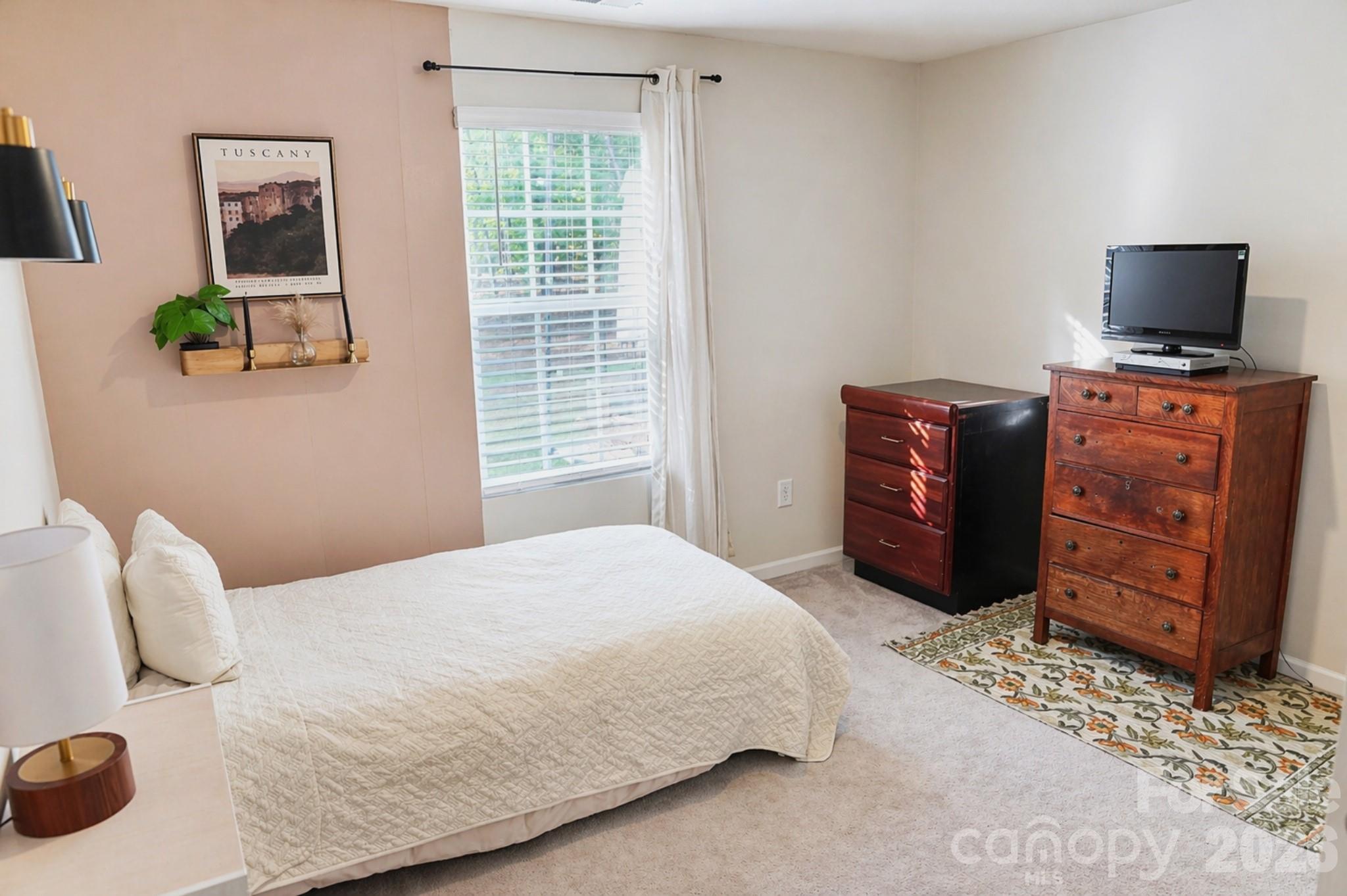 50 Parkwood Court — Camden