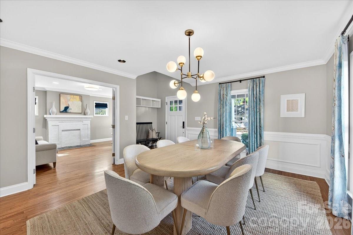 1529 E Worthington Avenue — Charlotte