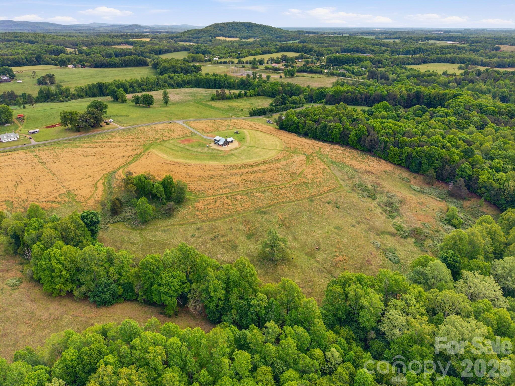 211 Race Path Road — Union Grove