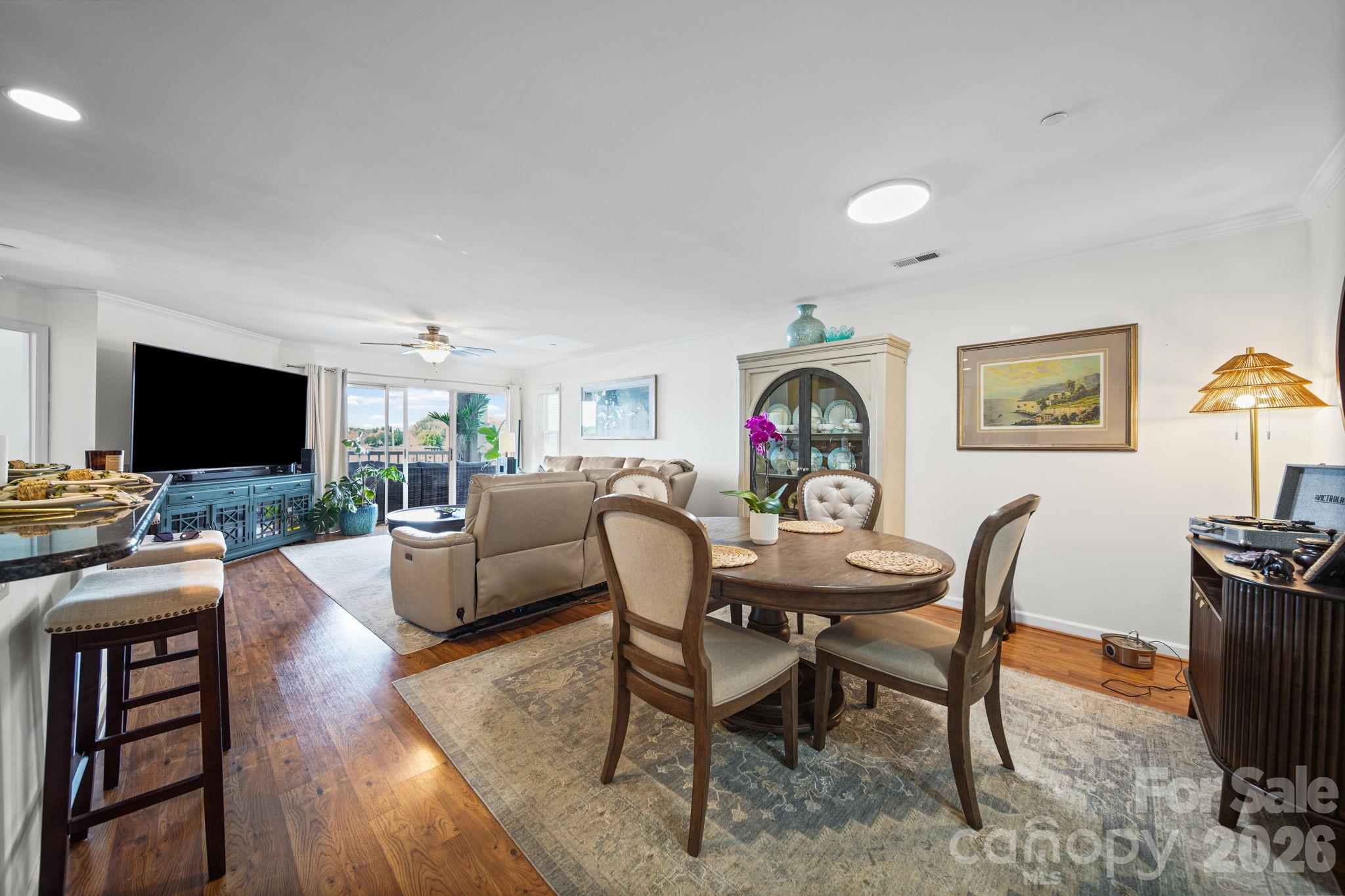 18637 Vineyard Point Lane — Cornelius
