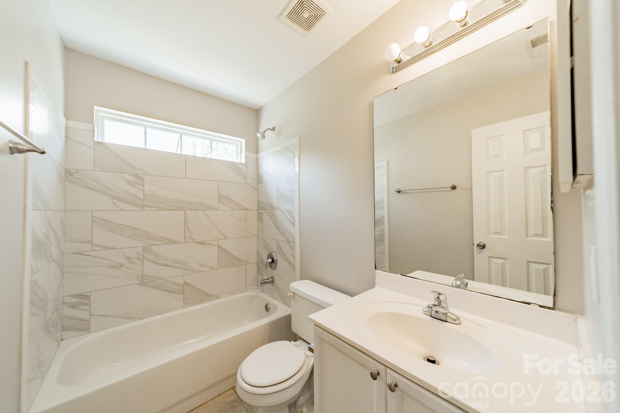 134 Chere Helen Drive — Mooresville
