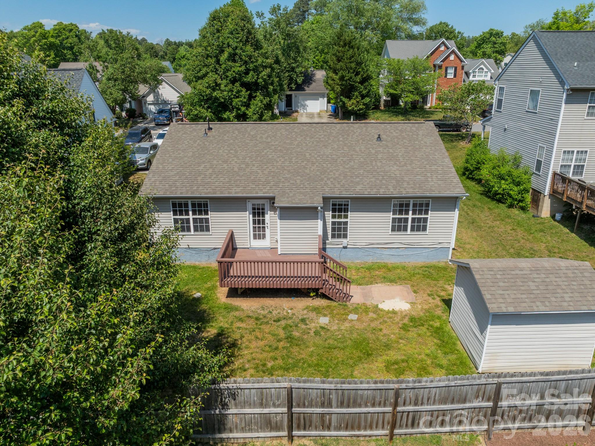 134 Chere Helen Drive — Mooresville