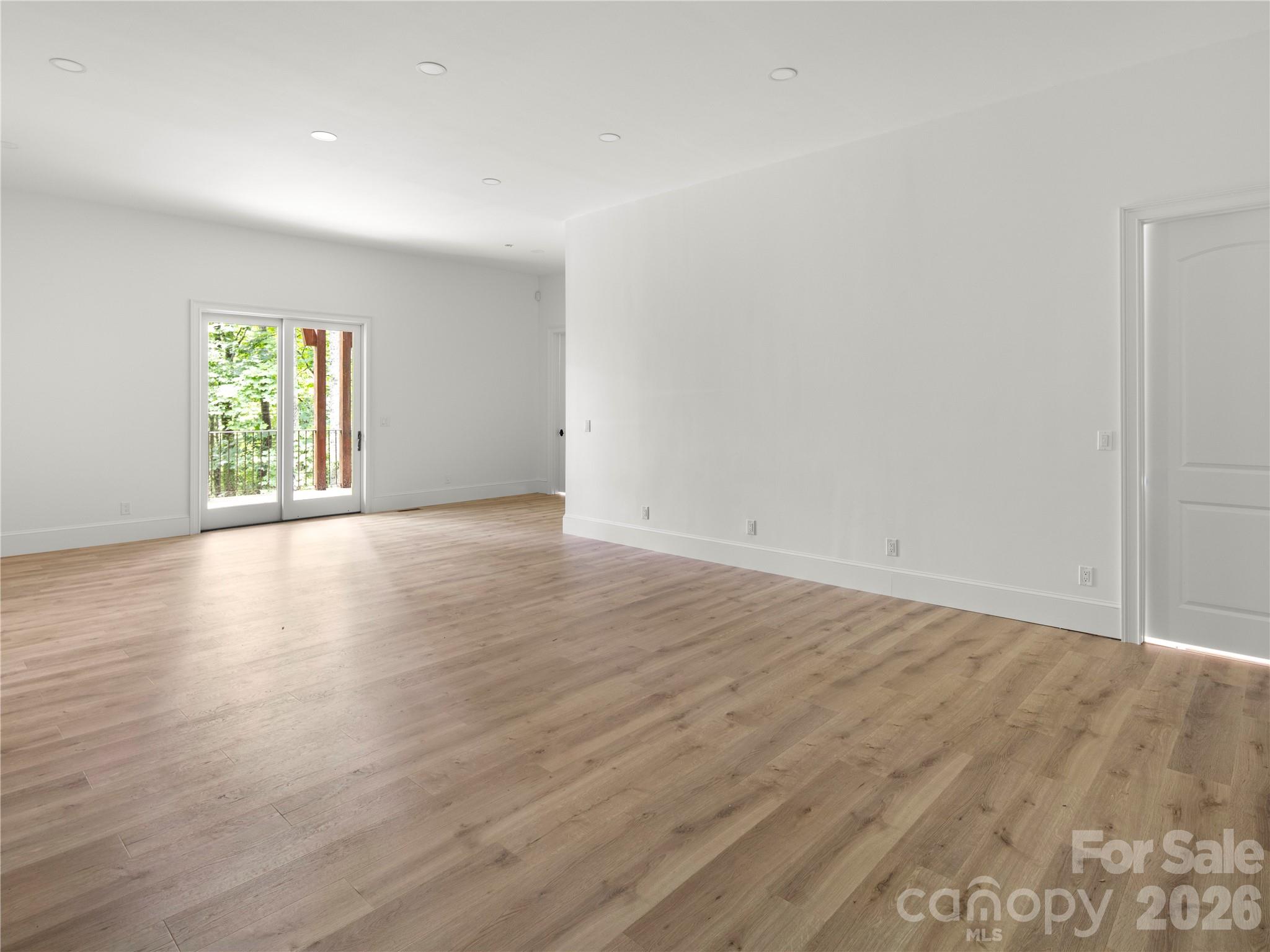 672 Walnut Valley Parkway — Arden