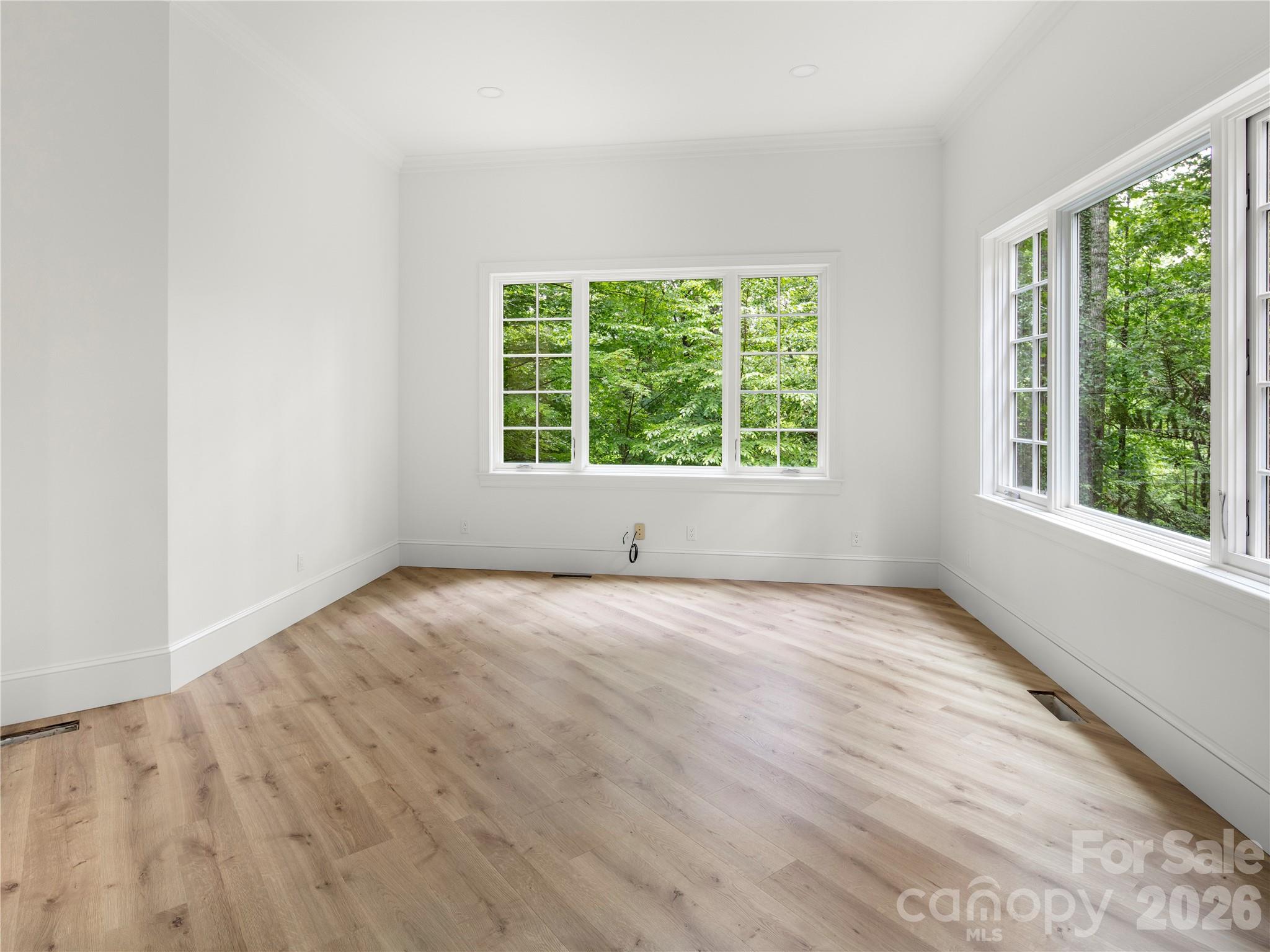 672 Walnut Valley Parkway — Arden