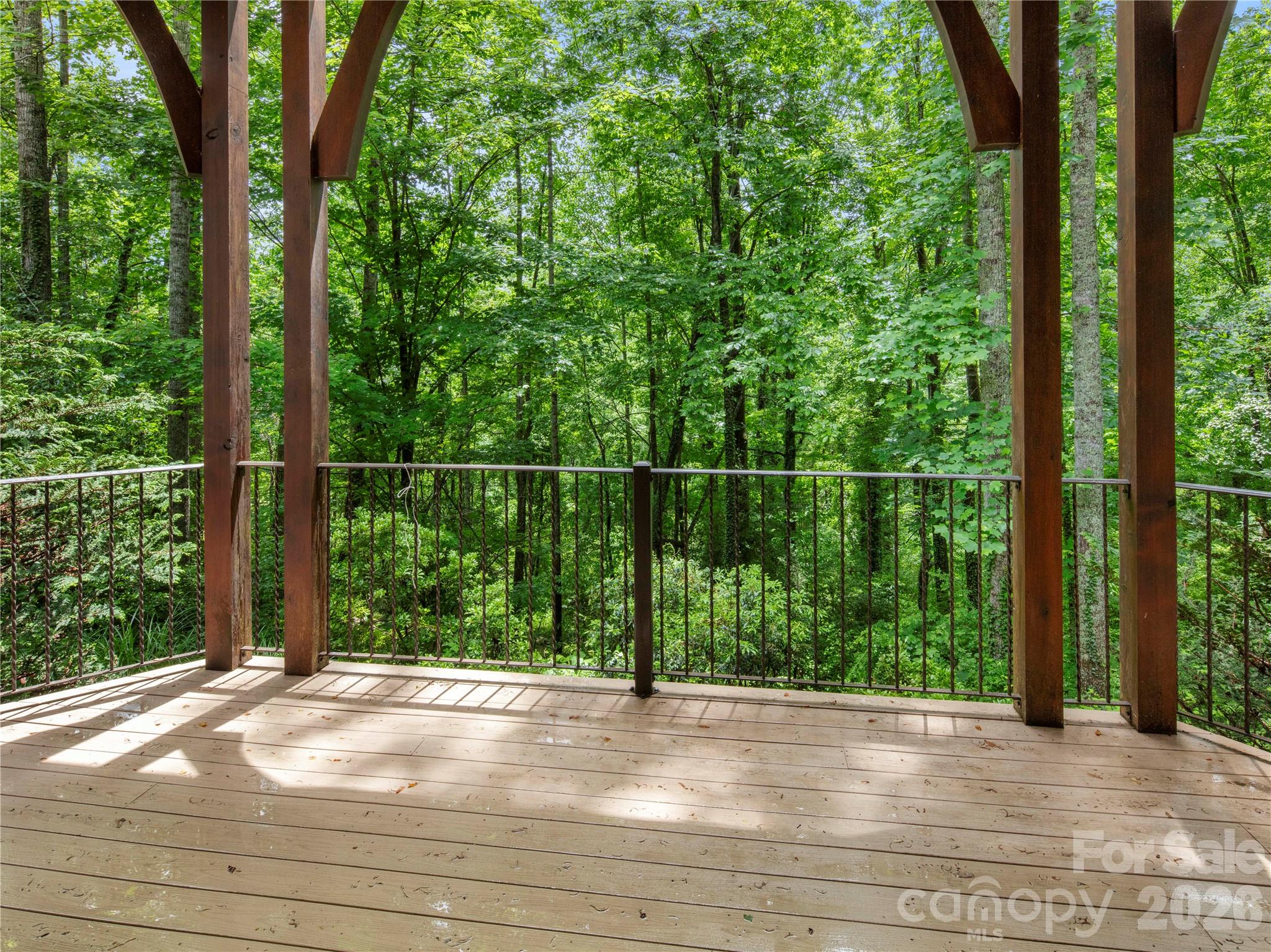 672 Walnut Valley Parkway — Arden