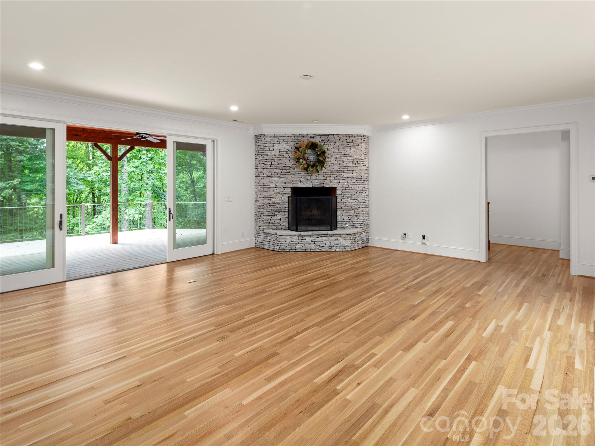 672 Walnut Valley Parkway — Arden