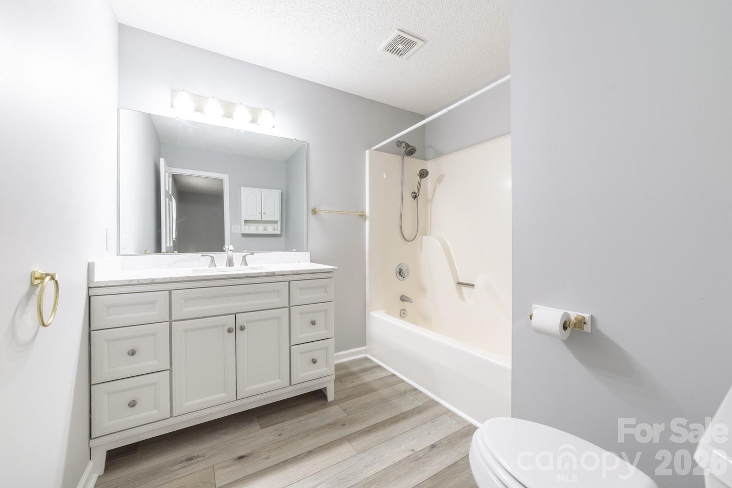 3971 Rolling Meadow Lane — Lincolnton