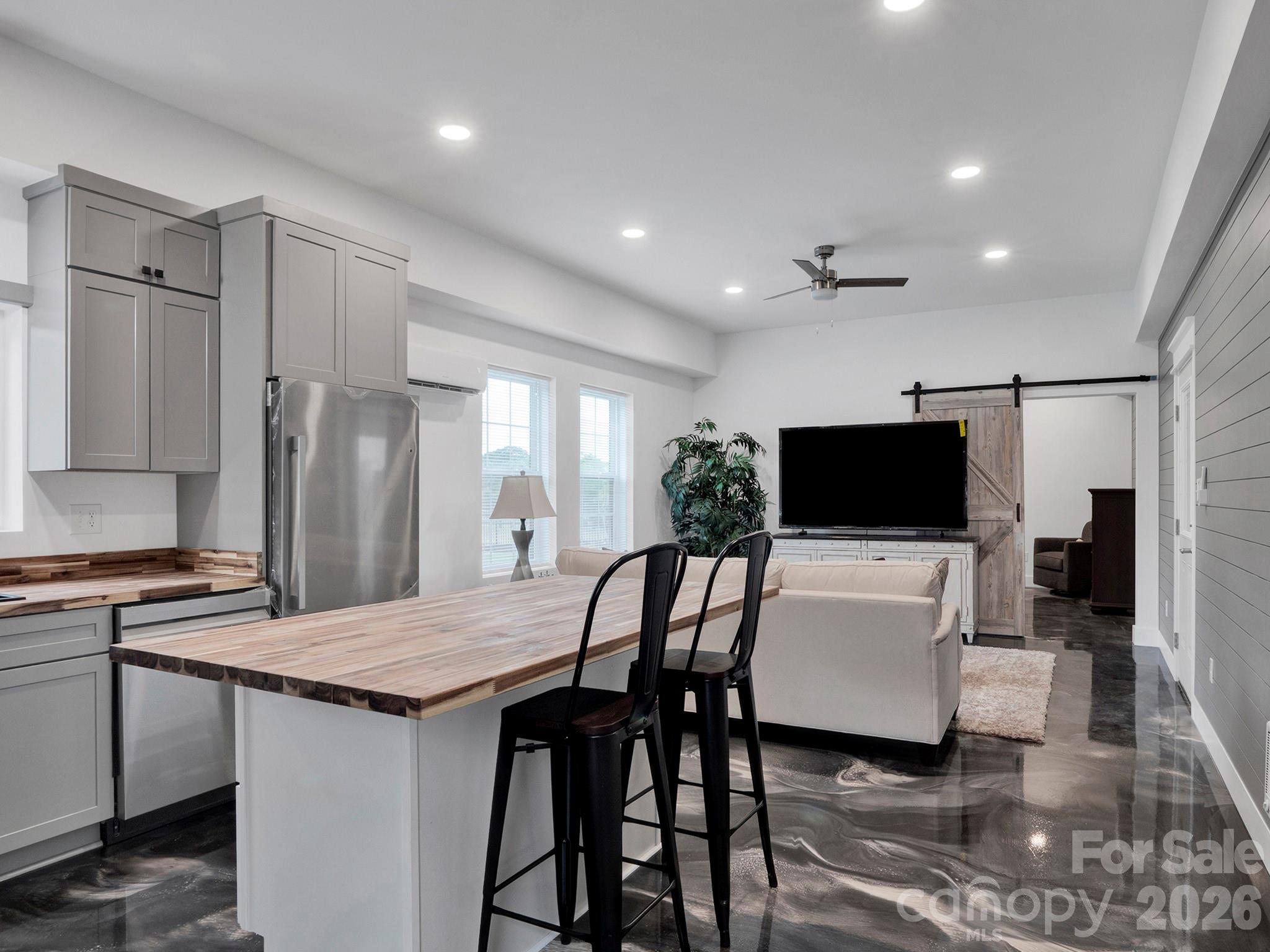 1830 Dulin Road — Clover