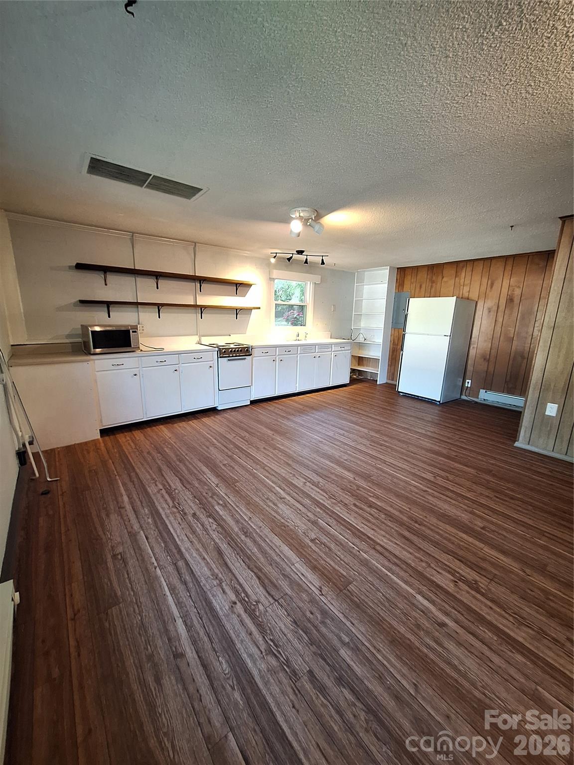 14623 Lucia Riverbend Highway — Stanley