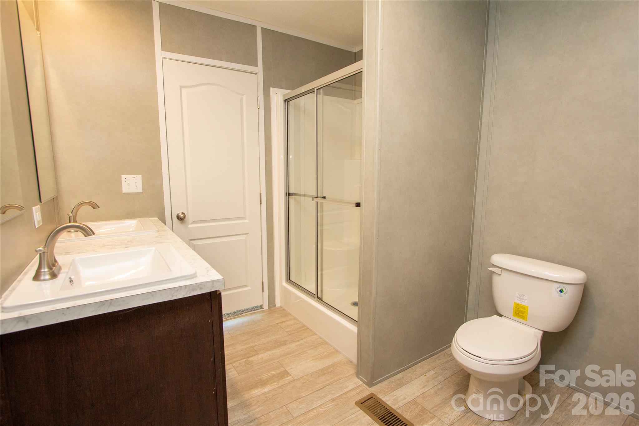 36 Whisper Mountain Road — Hendersonville