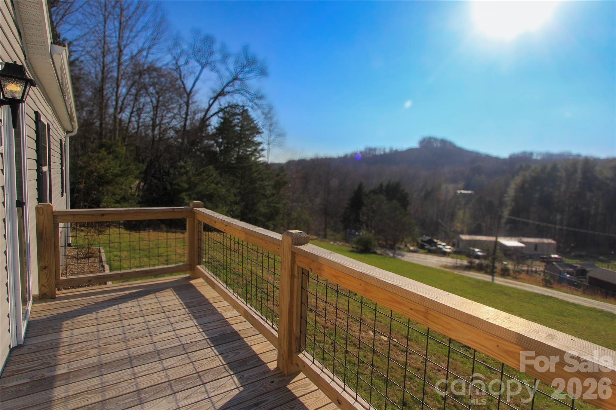 36 Whisper Mountain Road — Hendersonville