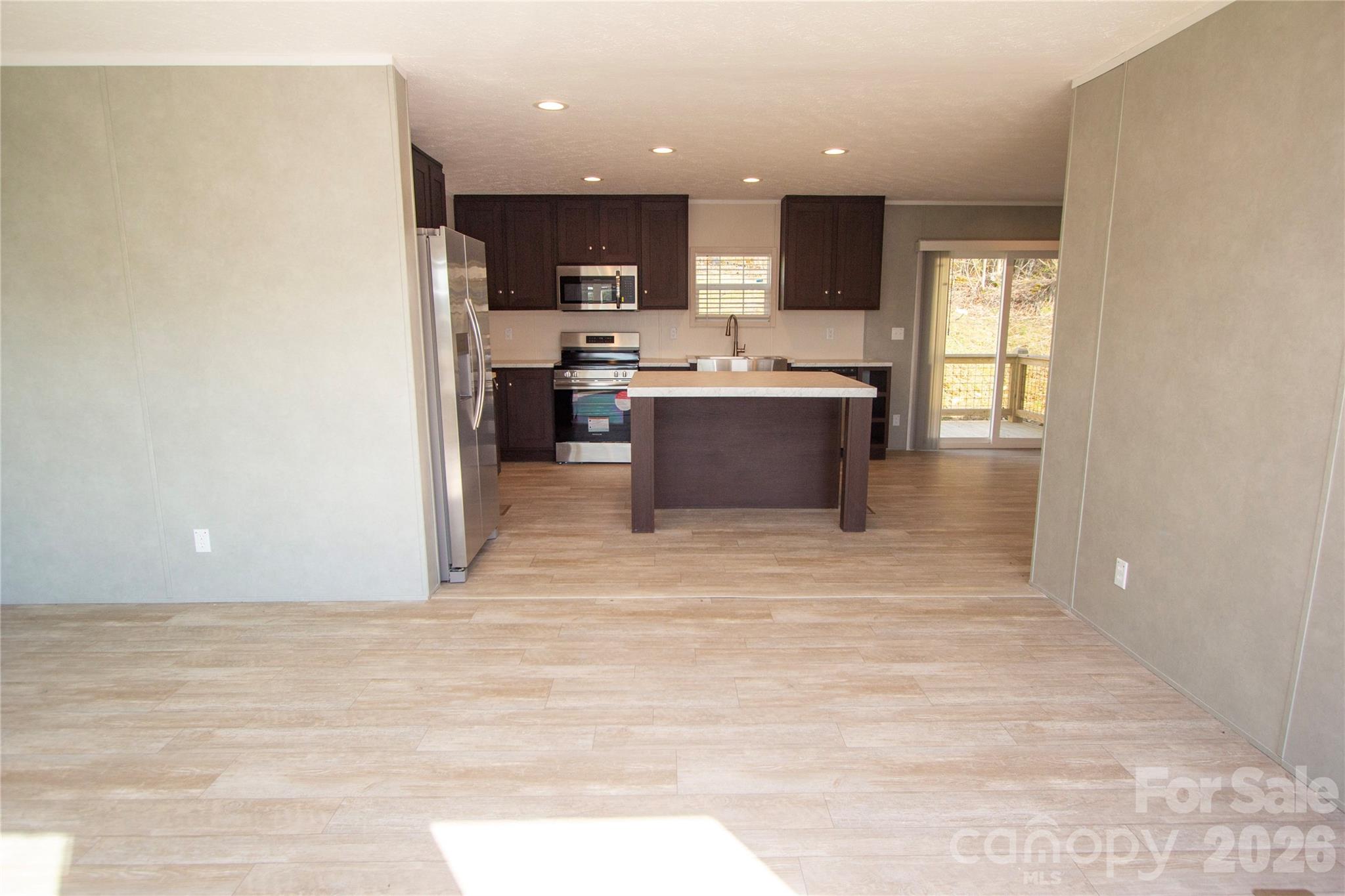 36 Whisper Mountain Road — Hendersonville