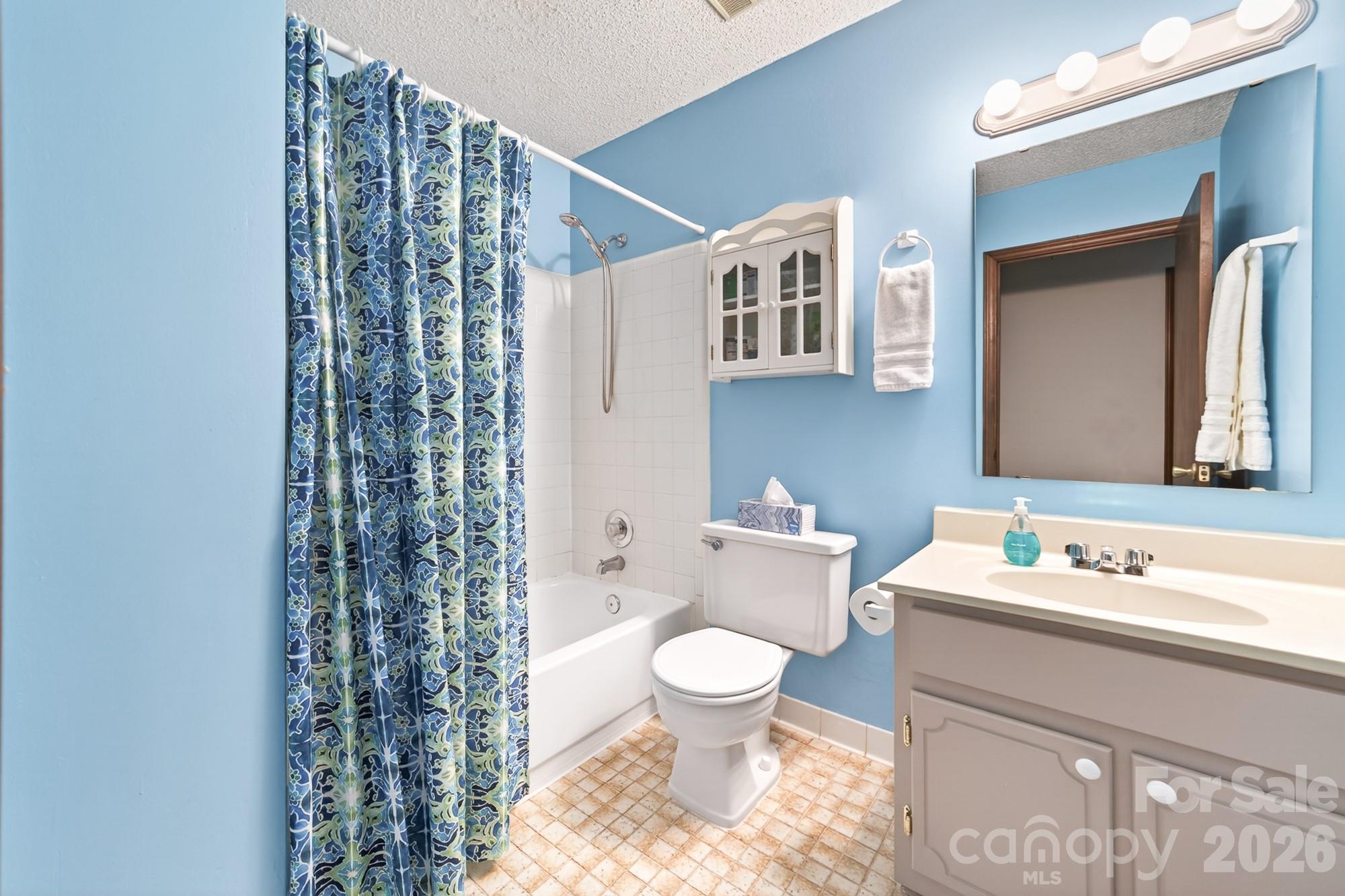 10730 Coachman Circle — Charlotte