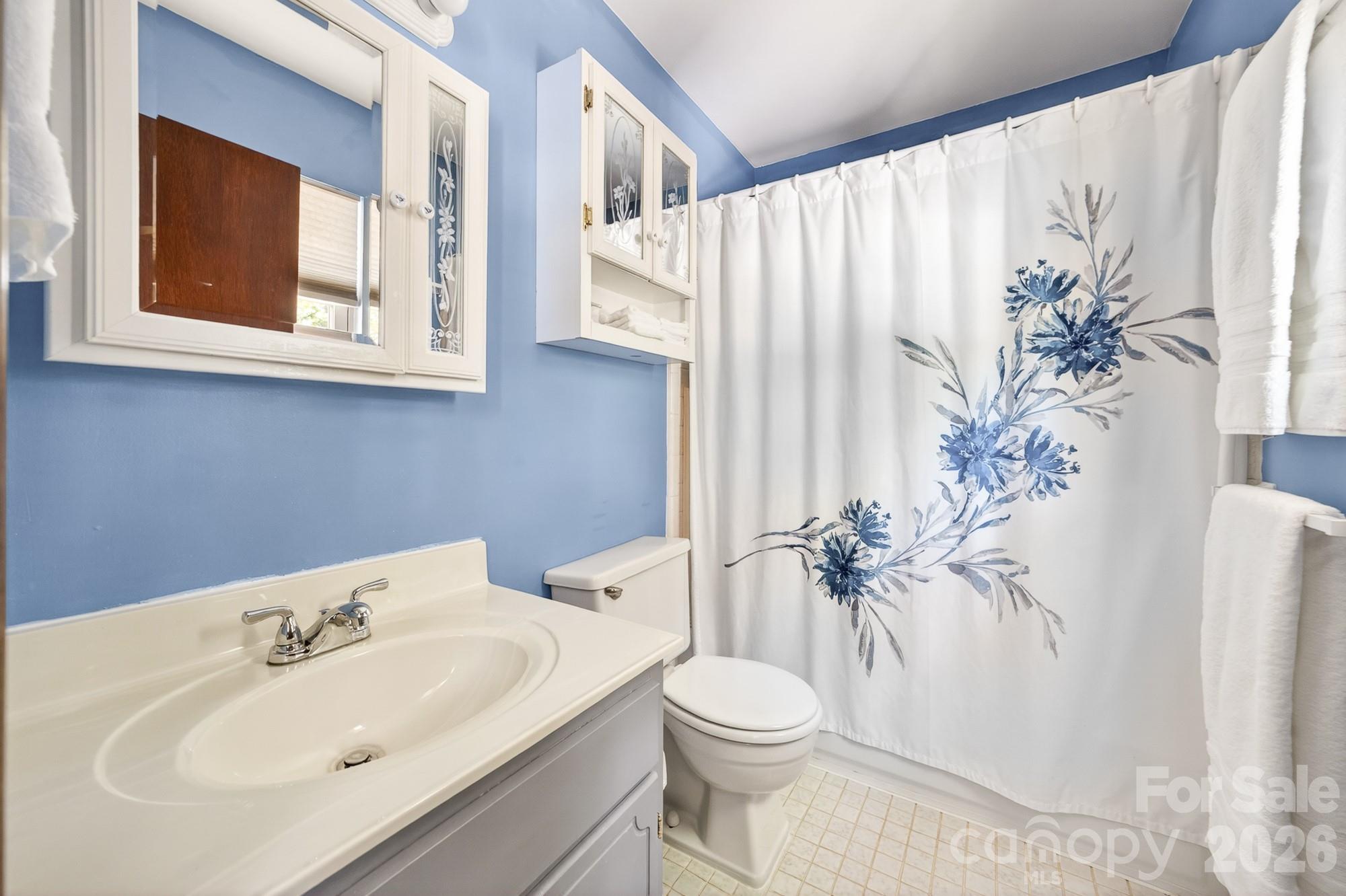 10730 Coachman Circle — Charlotte