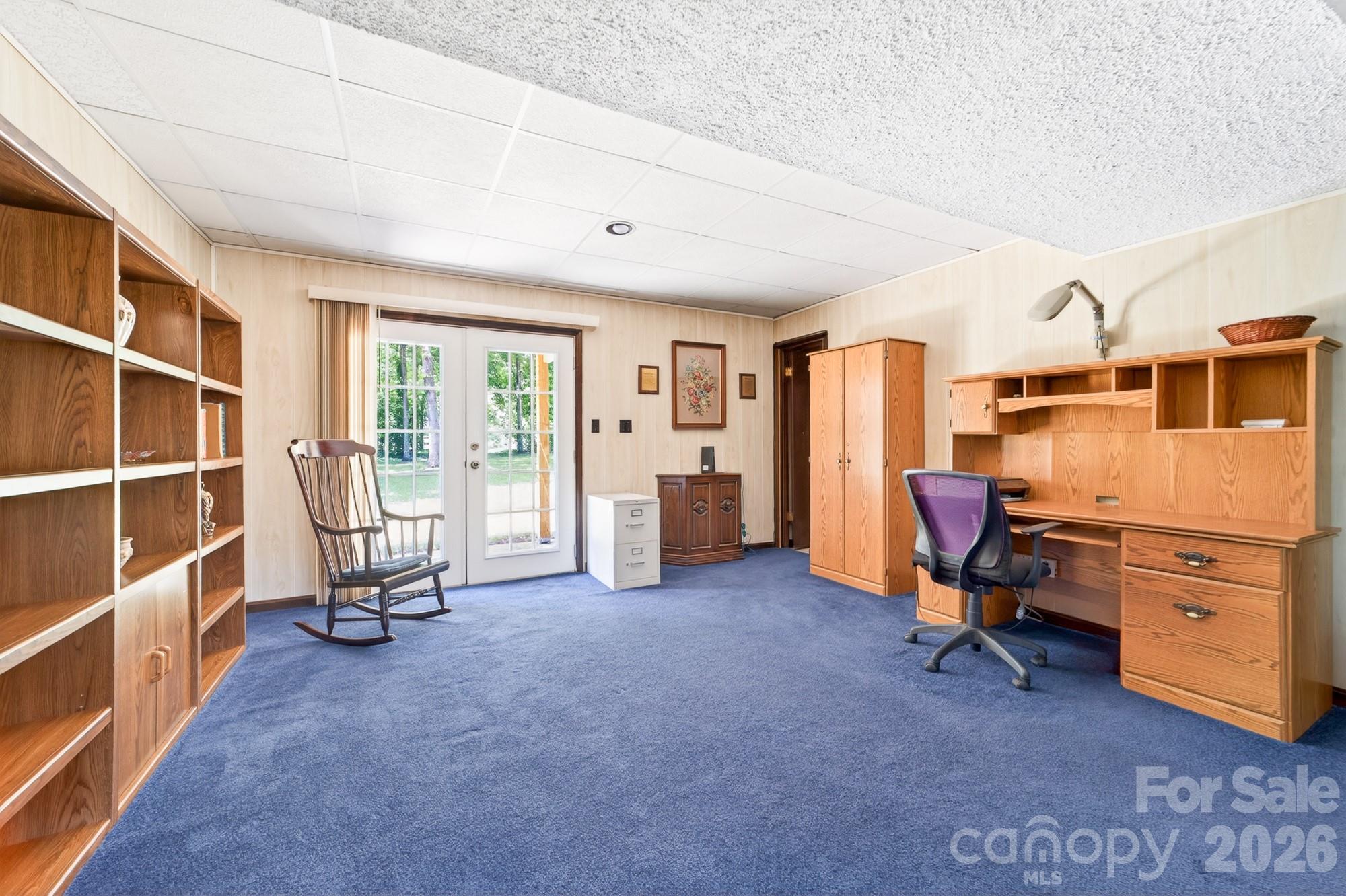 10730 Coachman Circle — Charlotte
