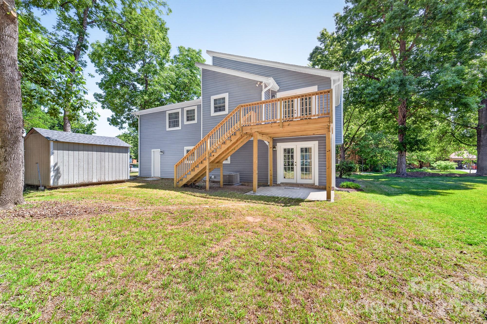 10730 Coachman Circle — Charlotte