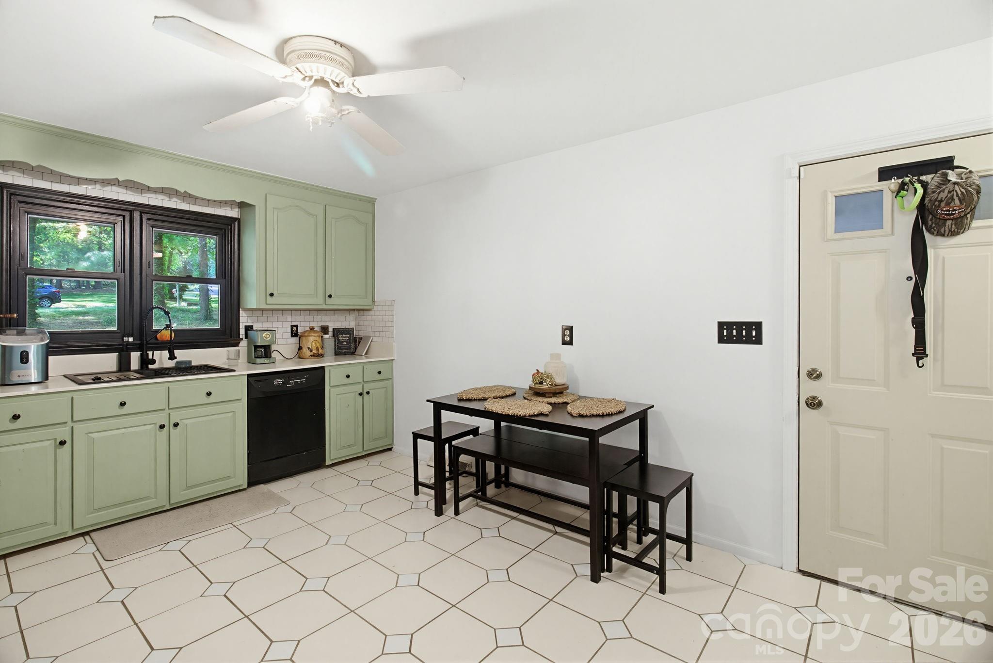 445 Quail Drive — Salisbury