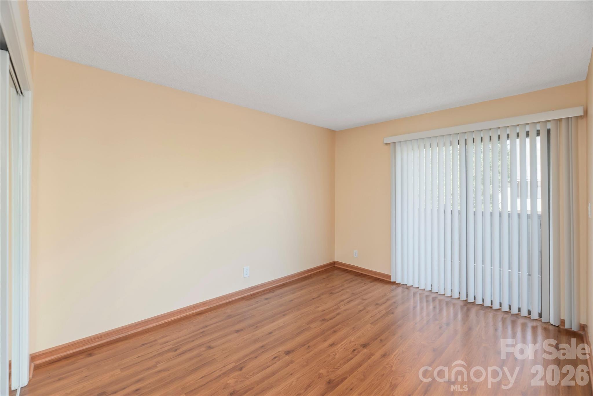 51 Maple Ridge Lane — Asheville