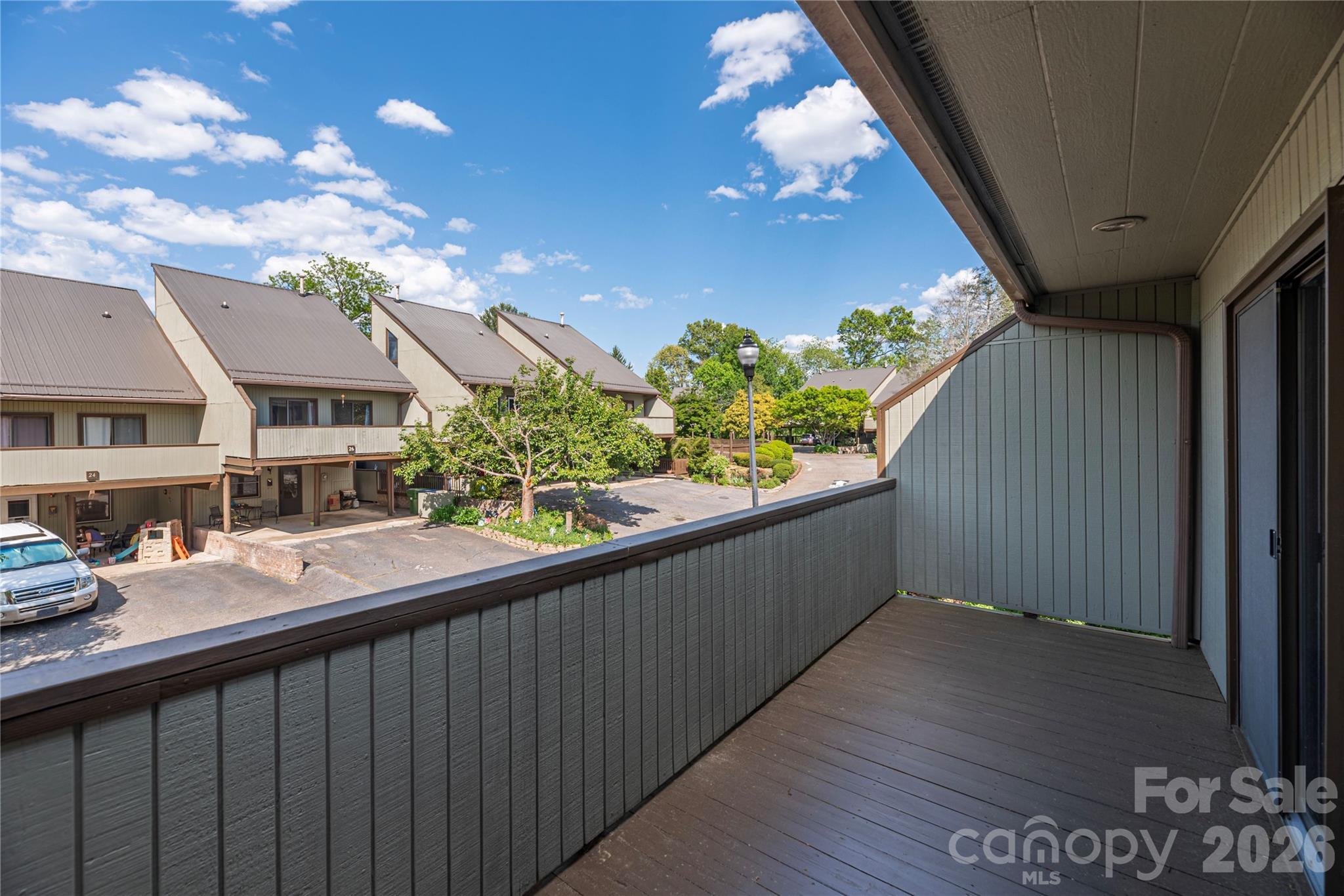 51 Maple Ridge Lane — Asheville