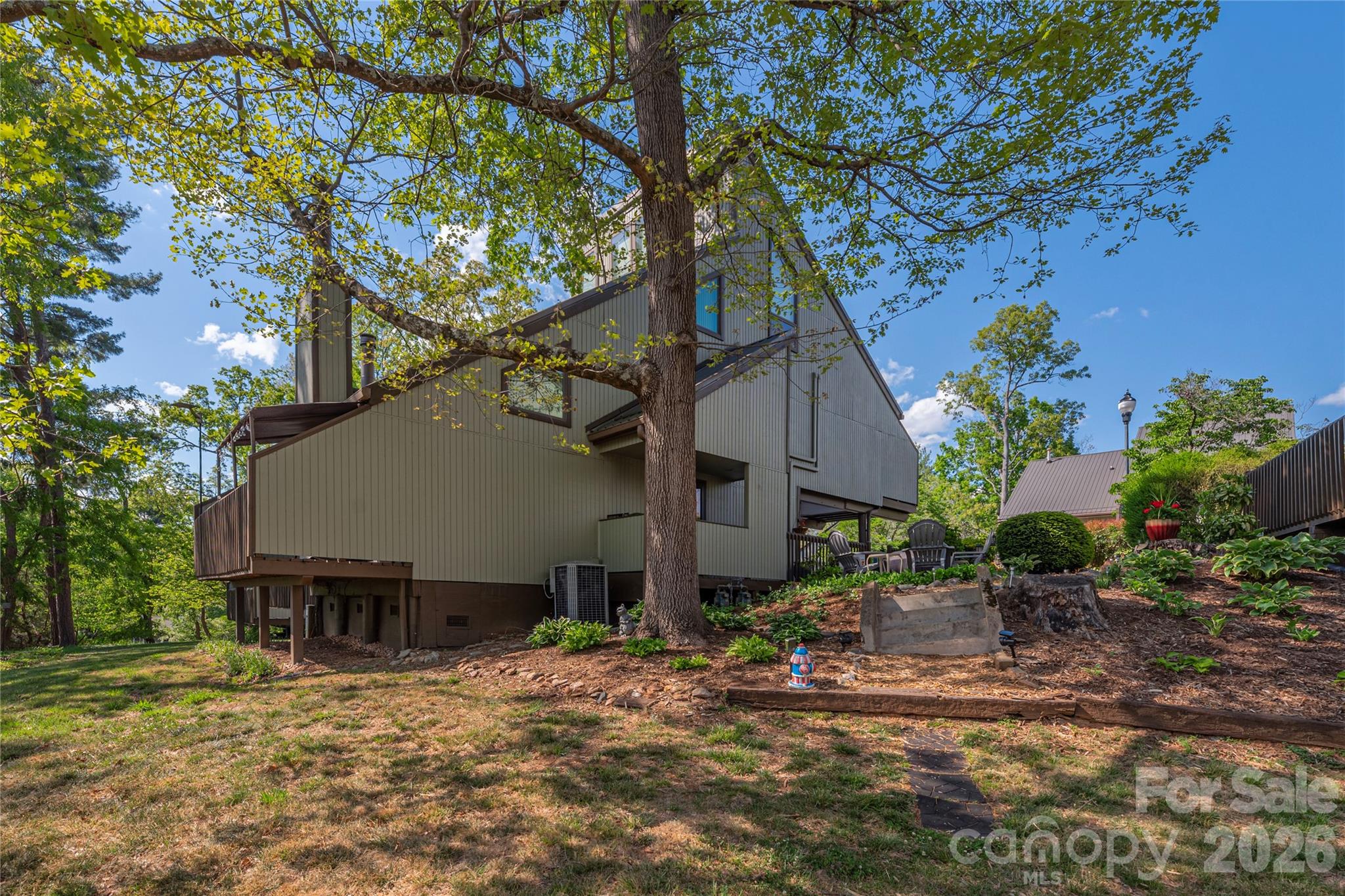 51 Maple Ridge Lane — Asheville