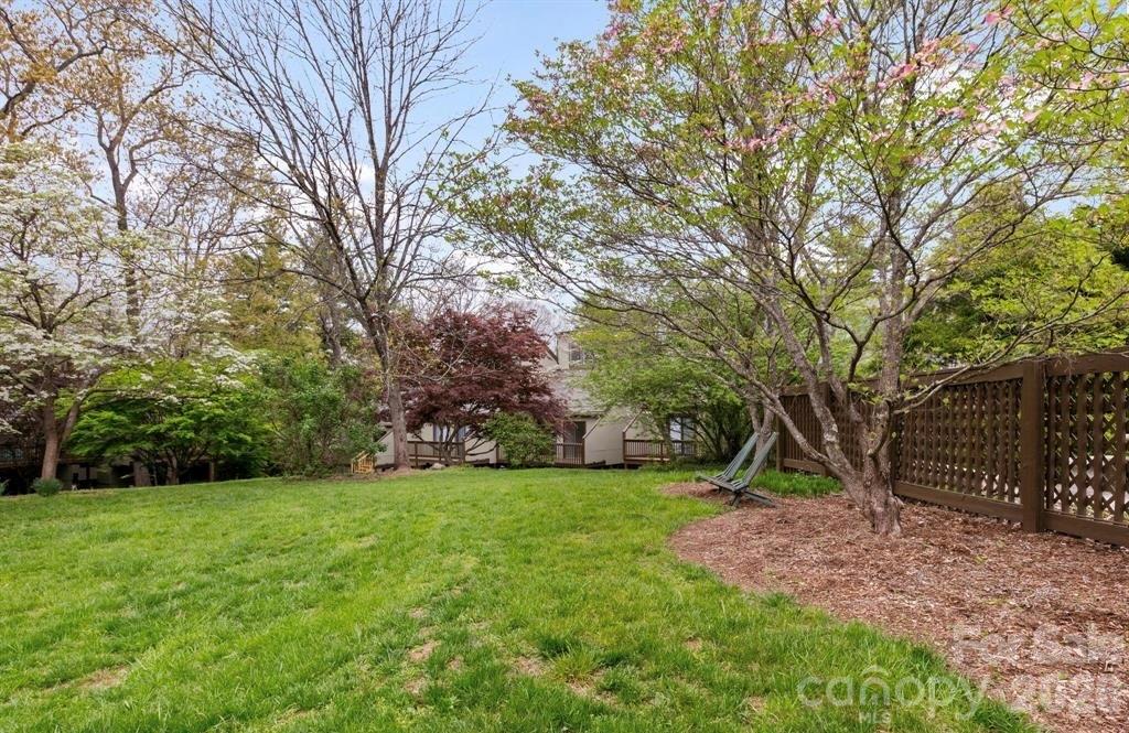 51 Maple Ridge Lane — Asheville