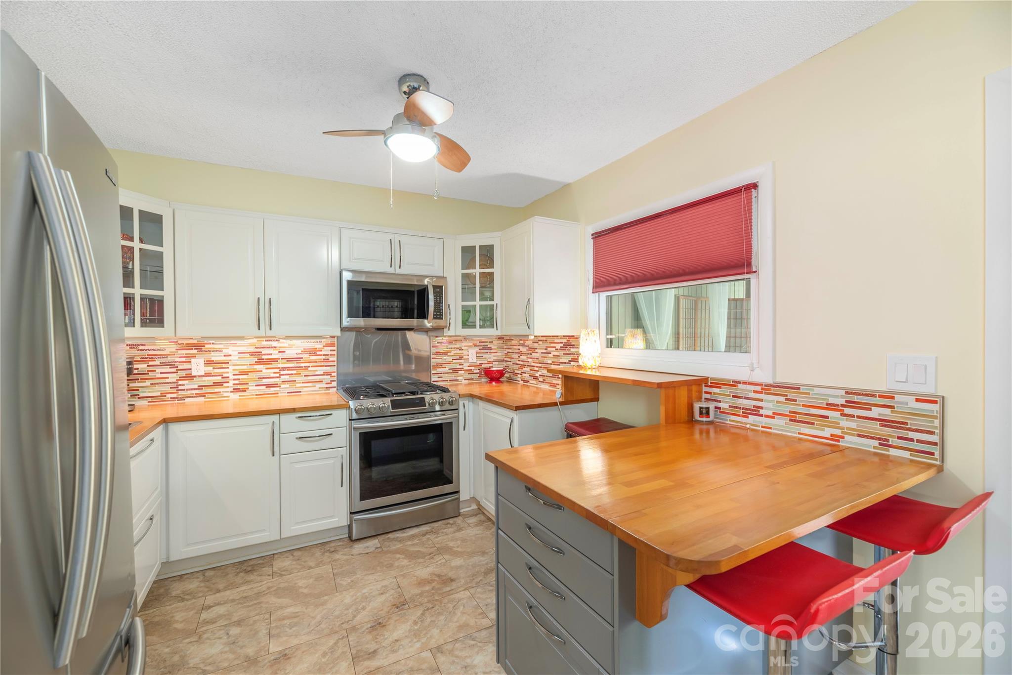 51 Maple Ridge Lane — Asheville