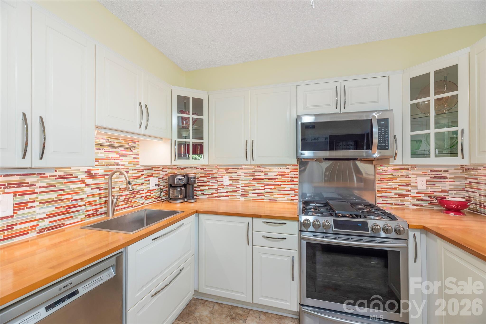 51 Maple Ridge Lane — Asheville