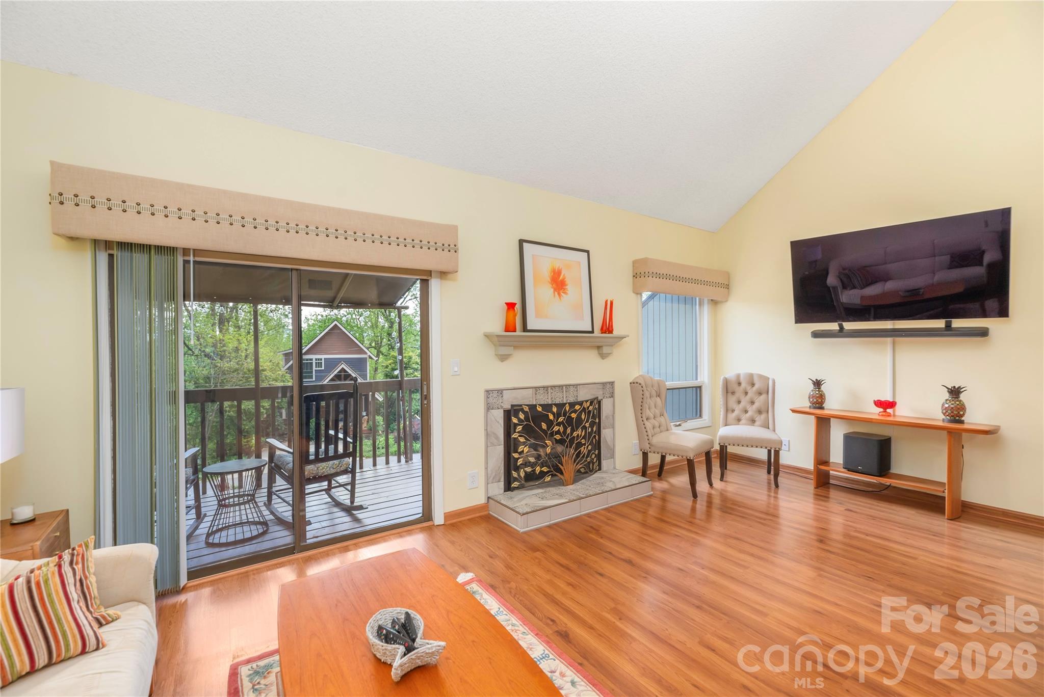 51 Maple Ridge Lane — Asheville