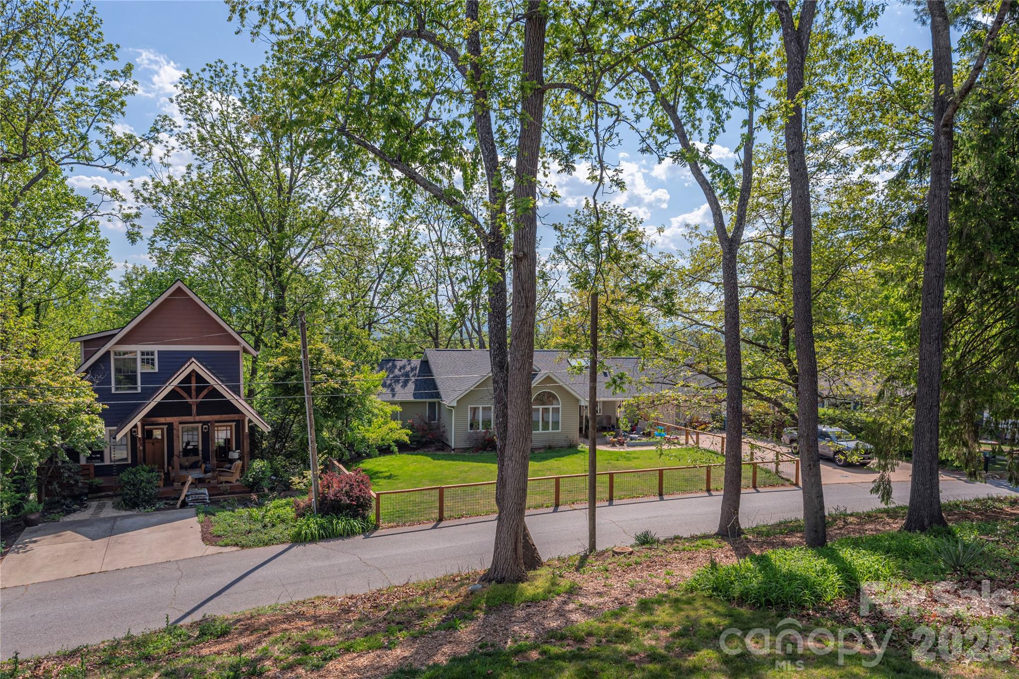 51 Maple Ridge Lane — Asheville