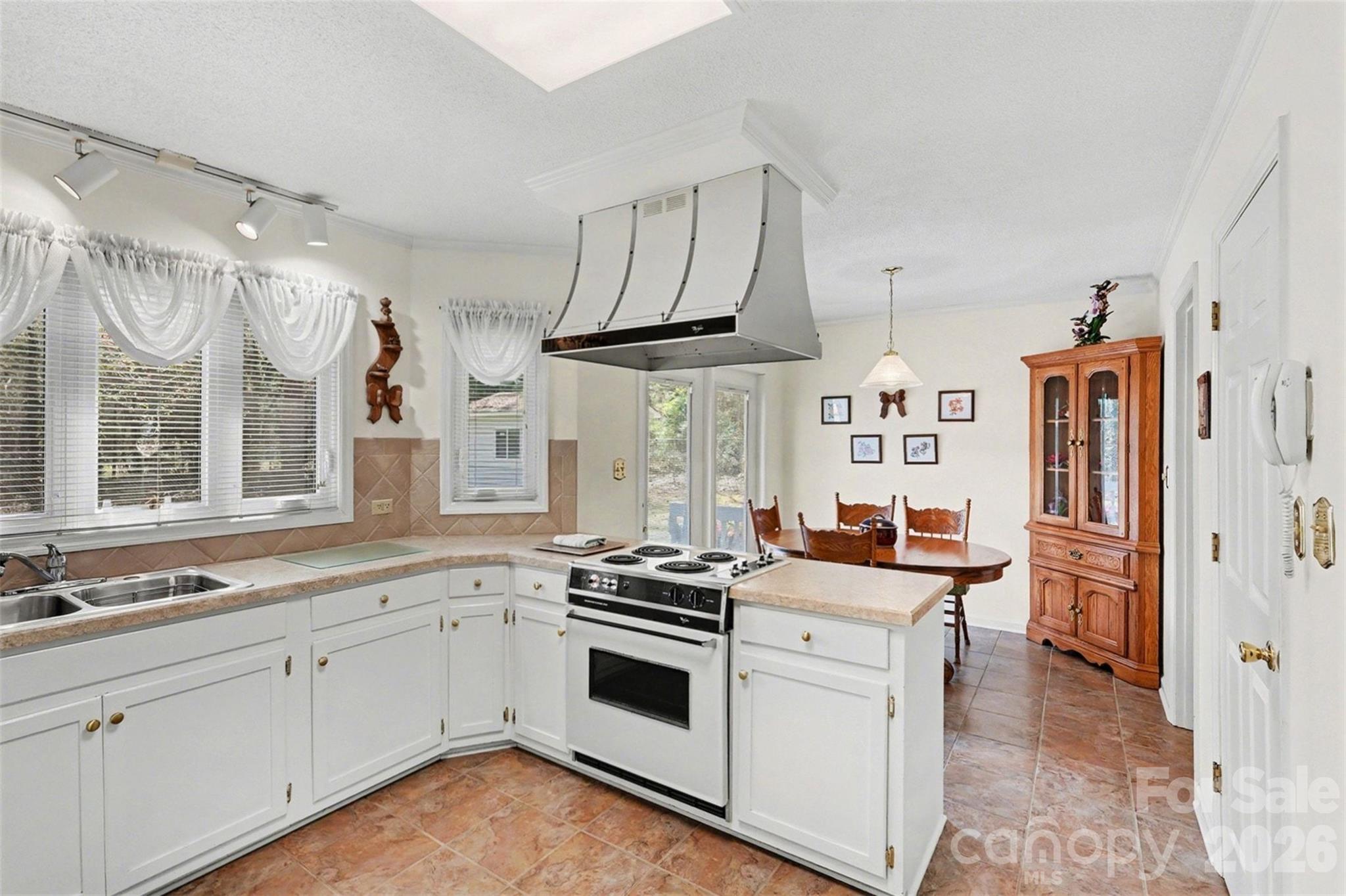 1060 Orchard Court — Fort Mill