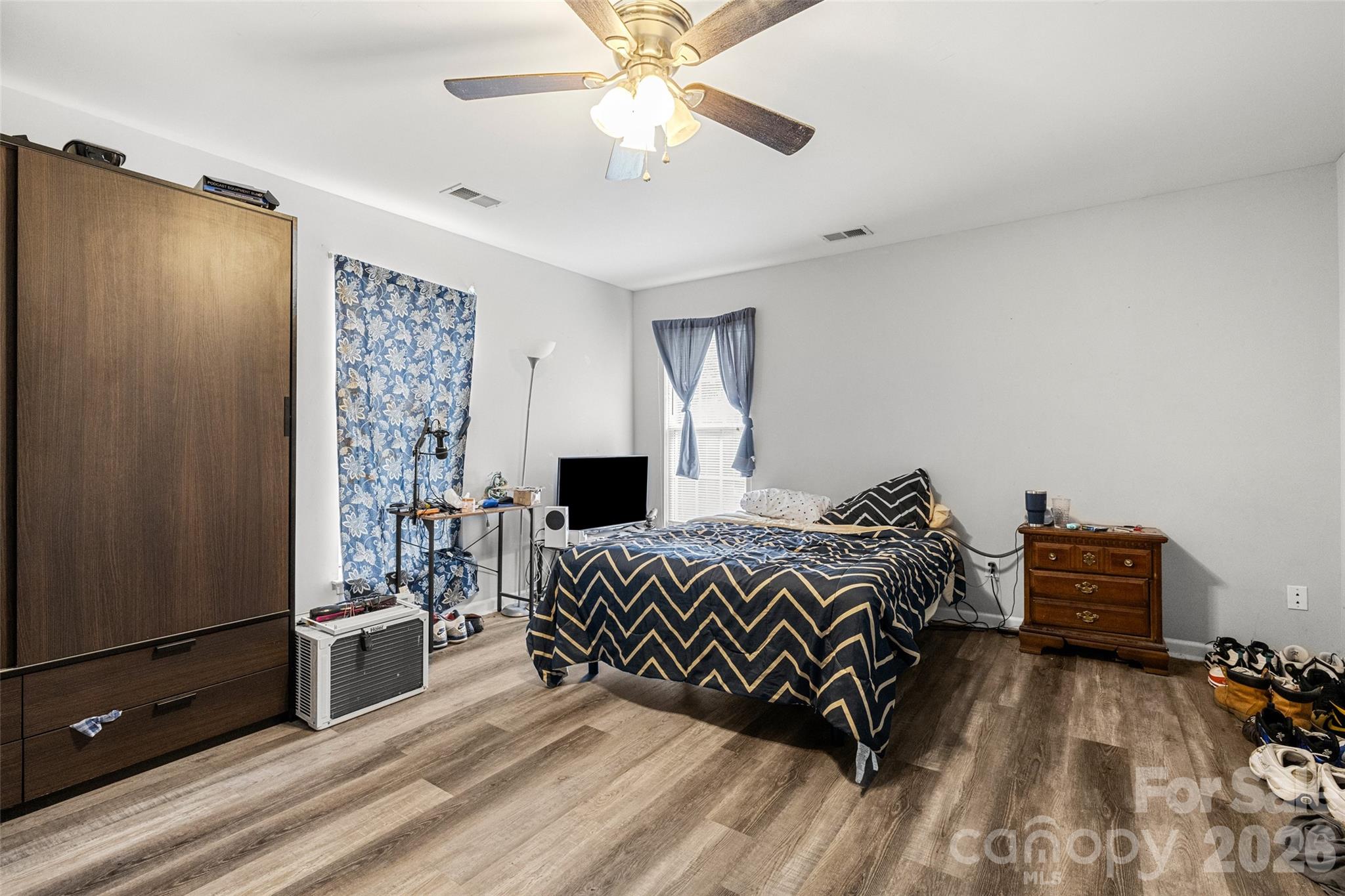 1315 Red Tallen Court — Charlotte