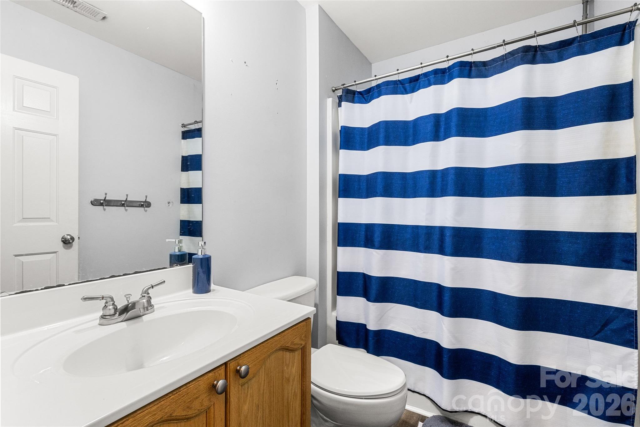1315 Red Tallen Court — Charlotte