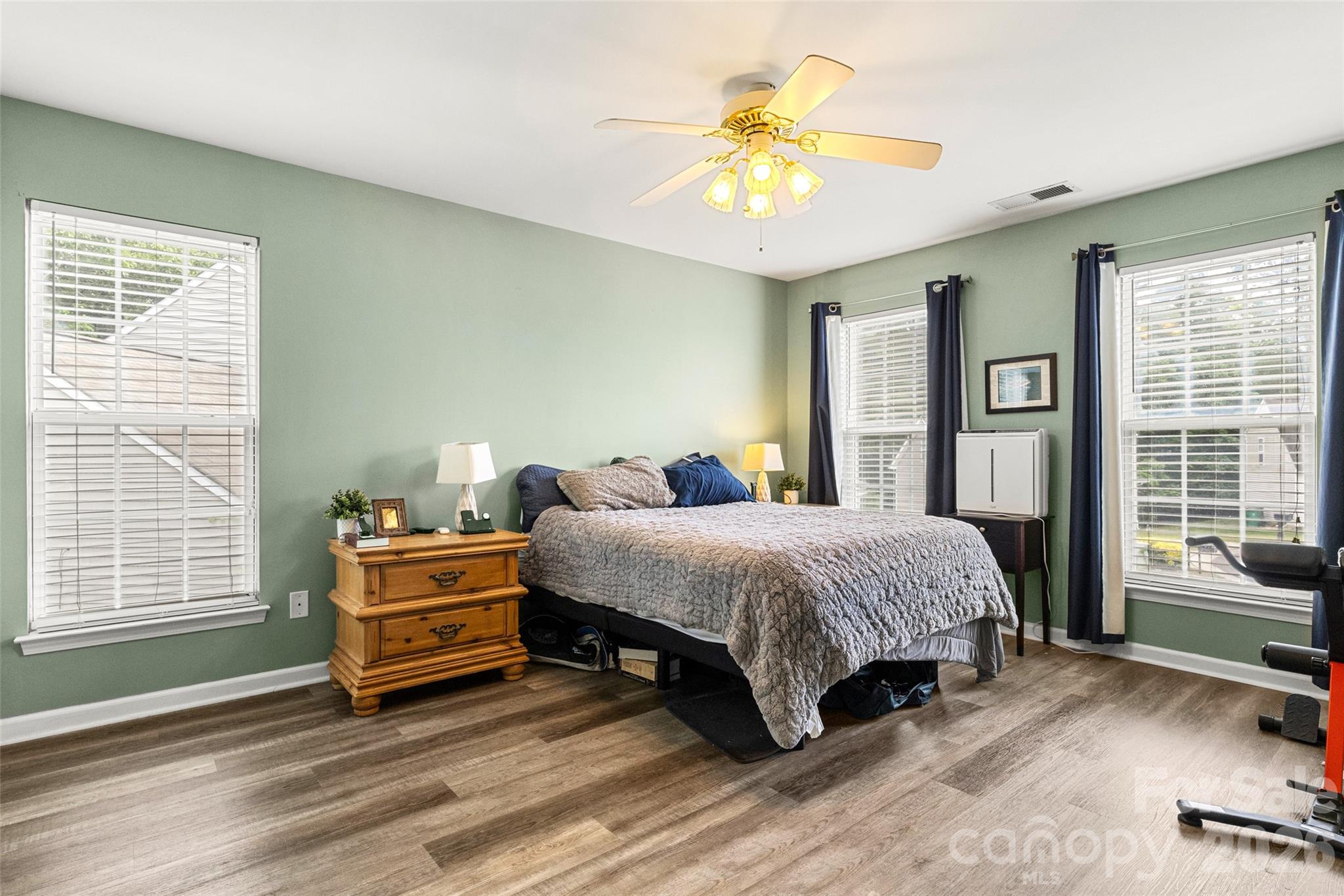 1315 Red Tallen Court — Charlotte