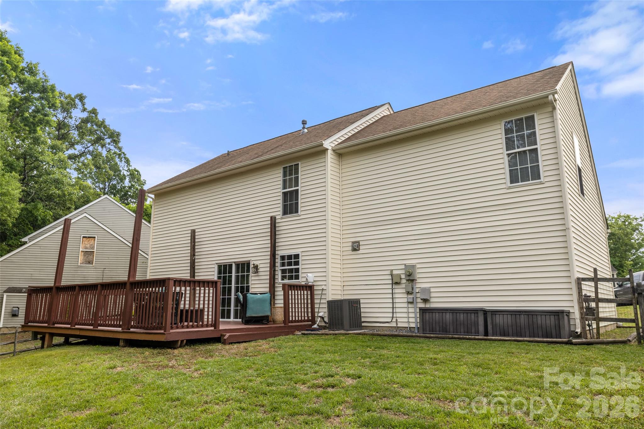 1315 Red Tallen Court — Charlotte