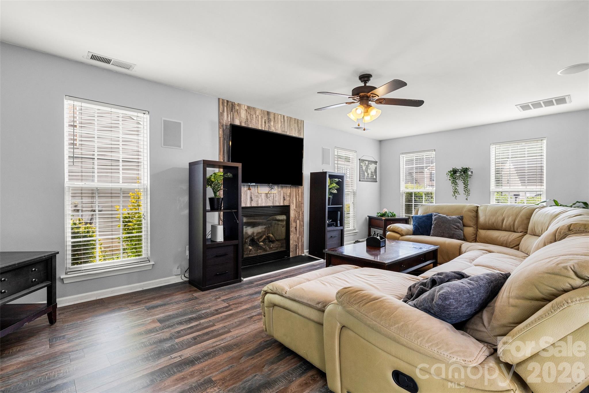 1315 Red Tallen Court — Charlotte