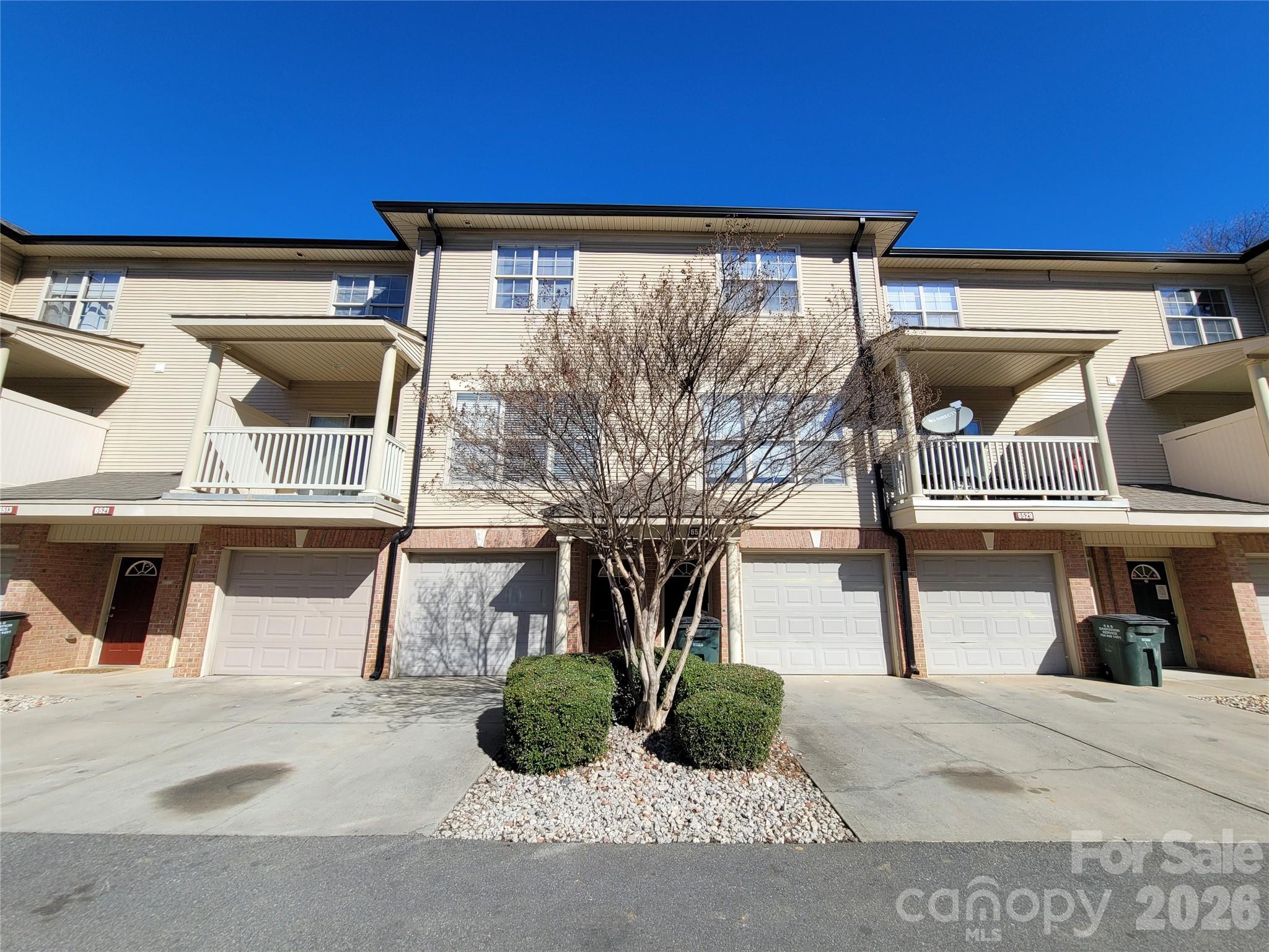 6525 Quarterbridge Lane — Charlotte