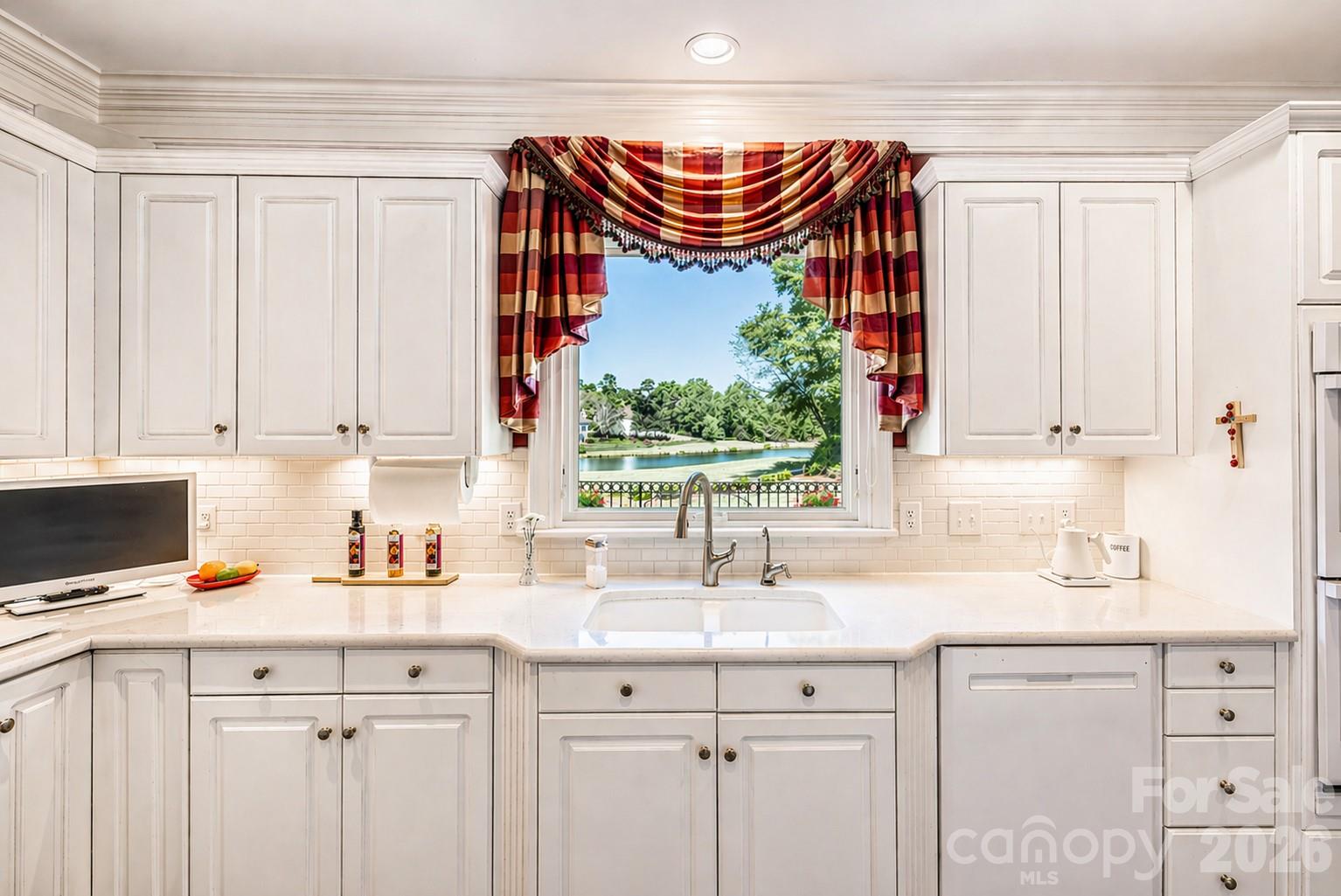 15709 Ballantyne Country Club Drive — Charlotte