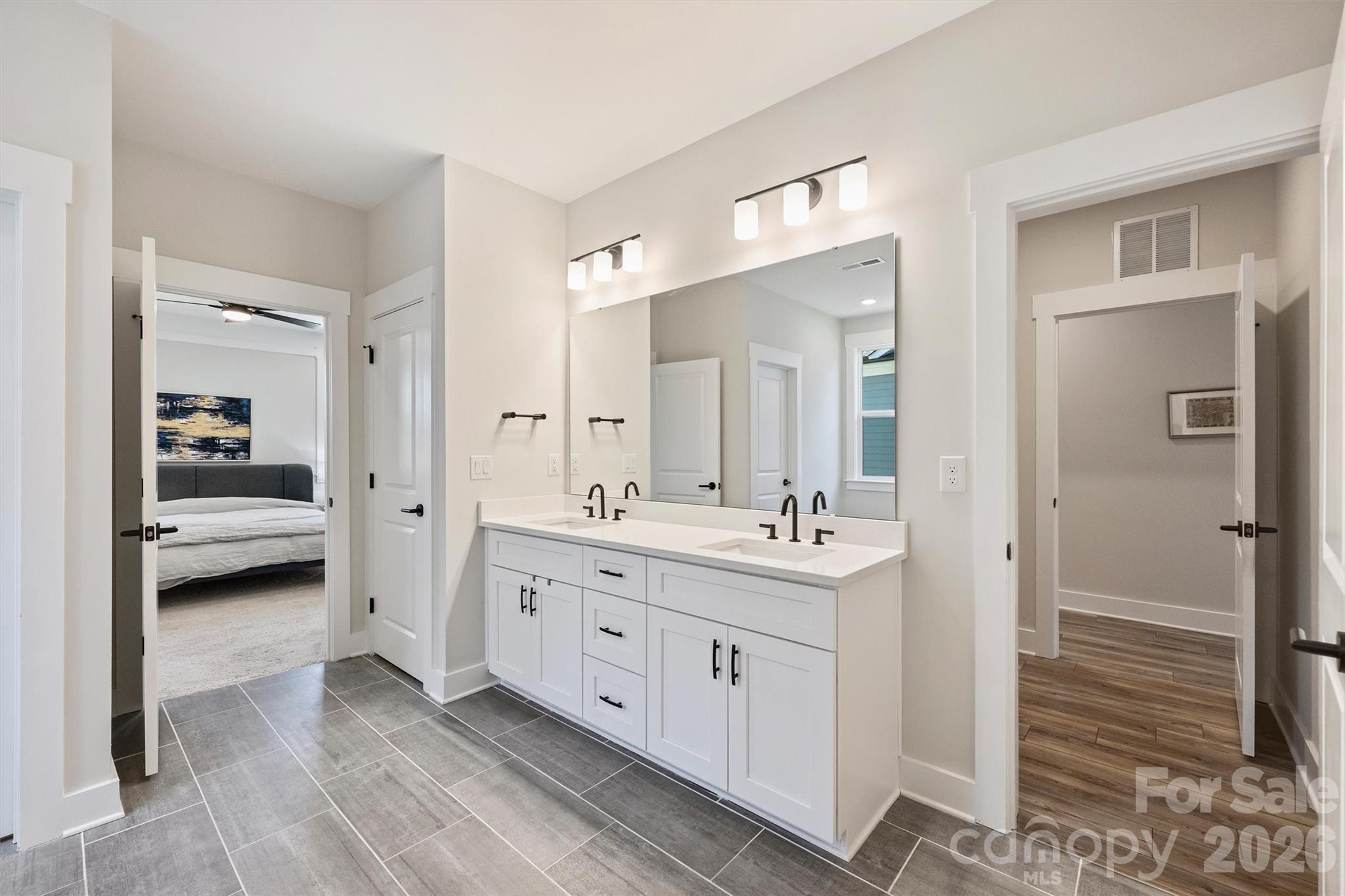 1002 Parkes Street — Matthews