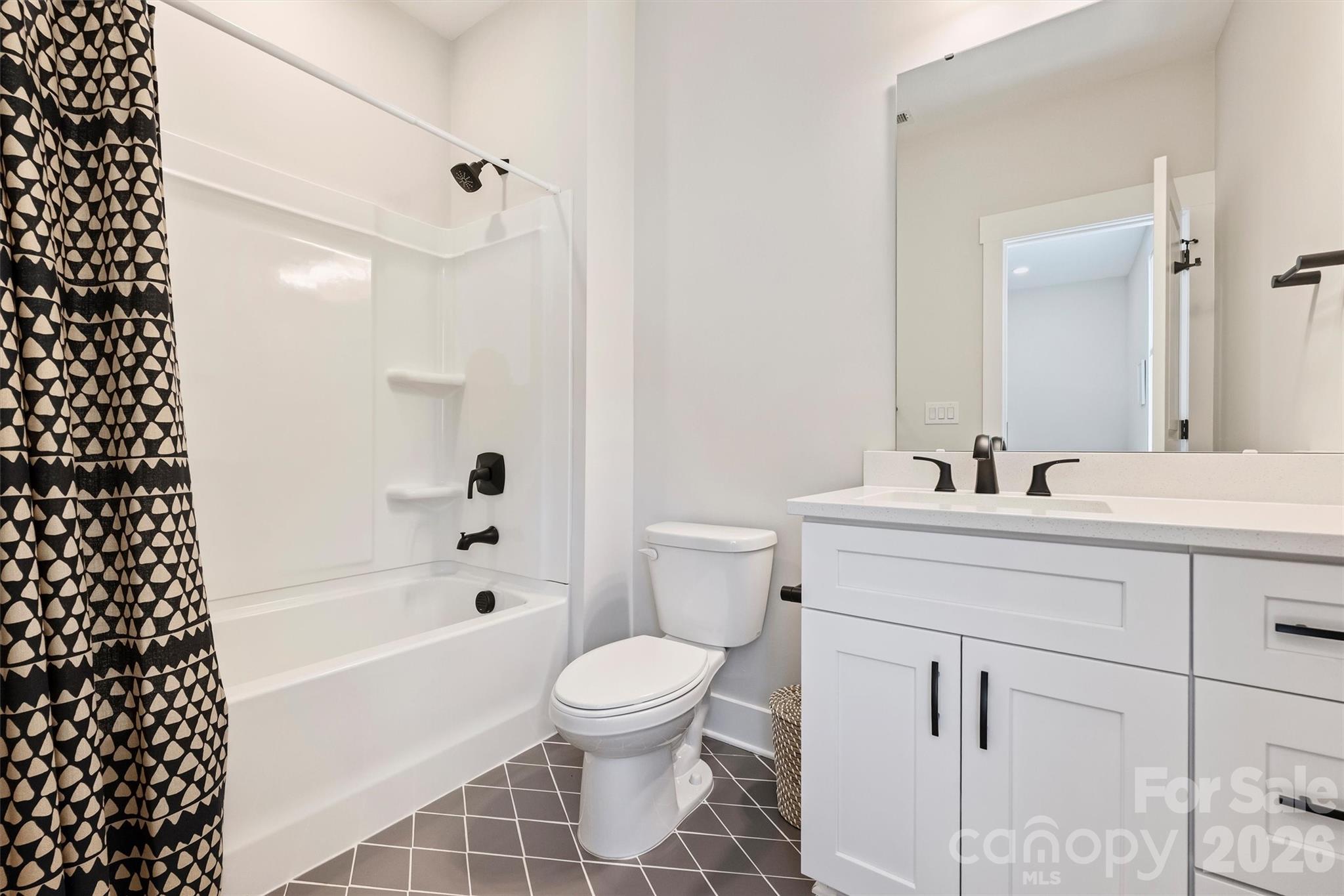 1002 Parkes Street — Matthews