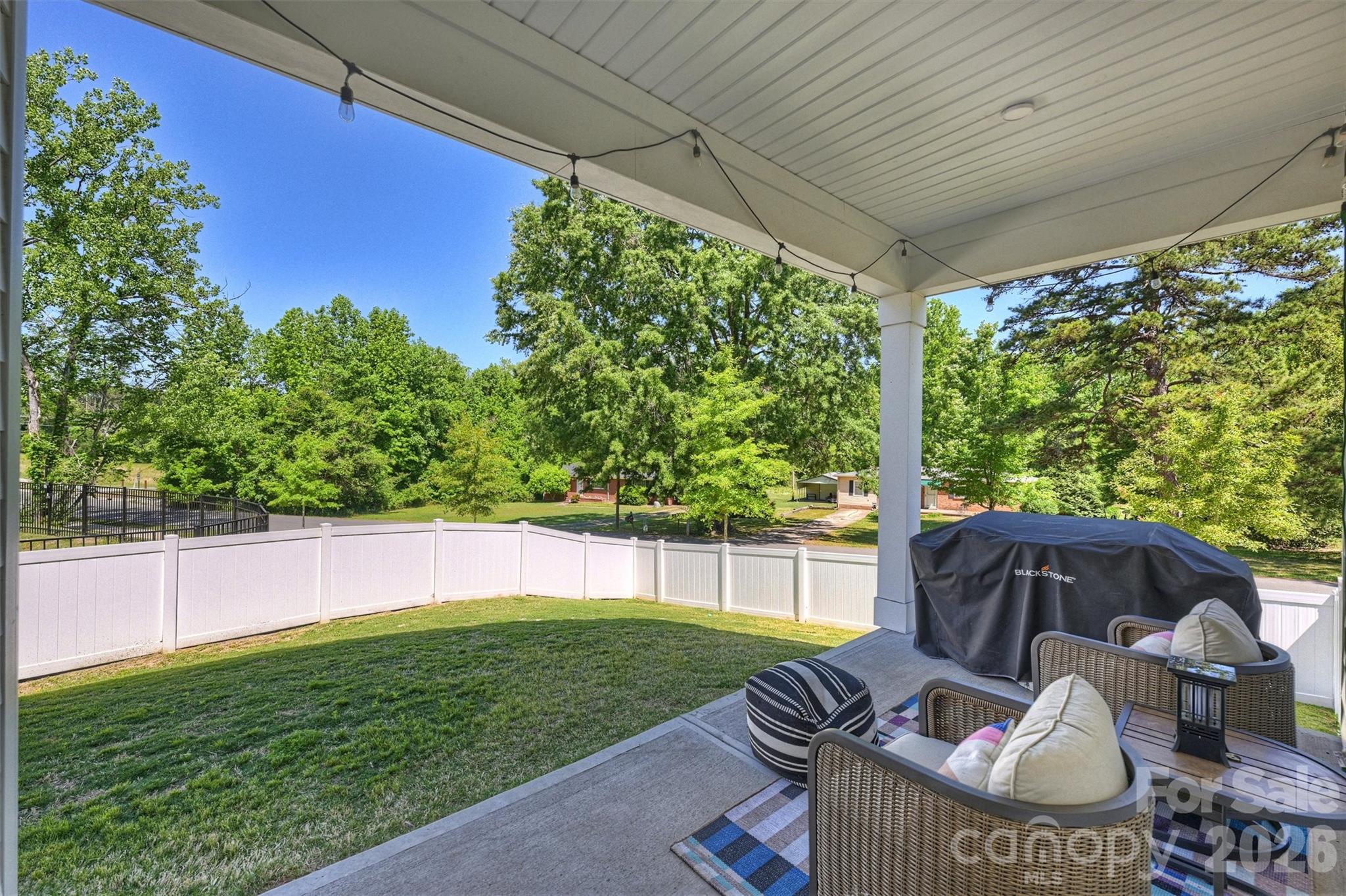 1002 Parkes Street — Matthews