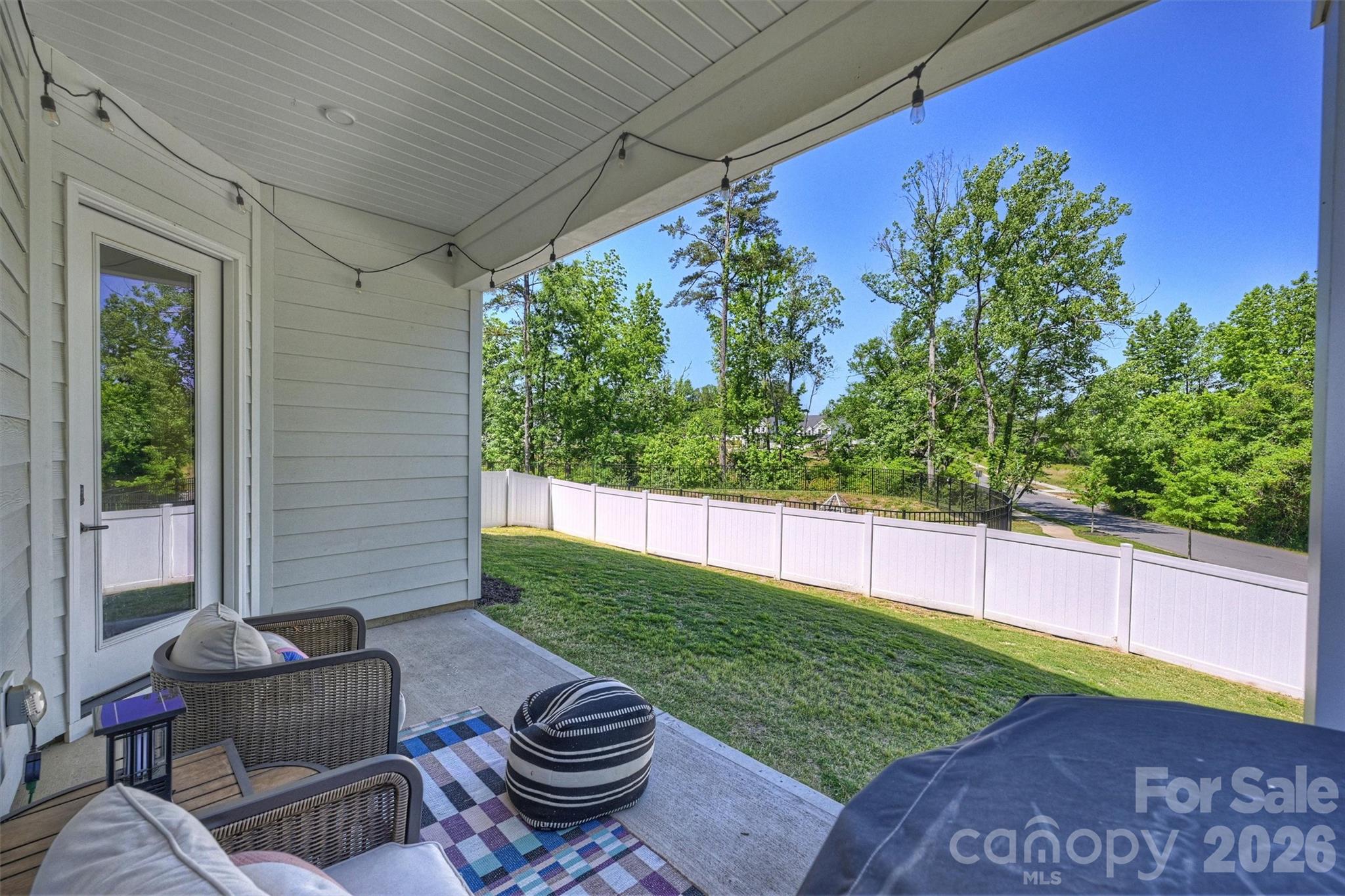 1002 Parkes Street — Matthews