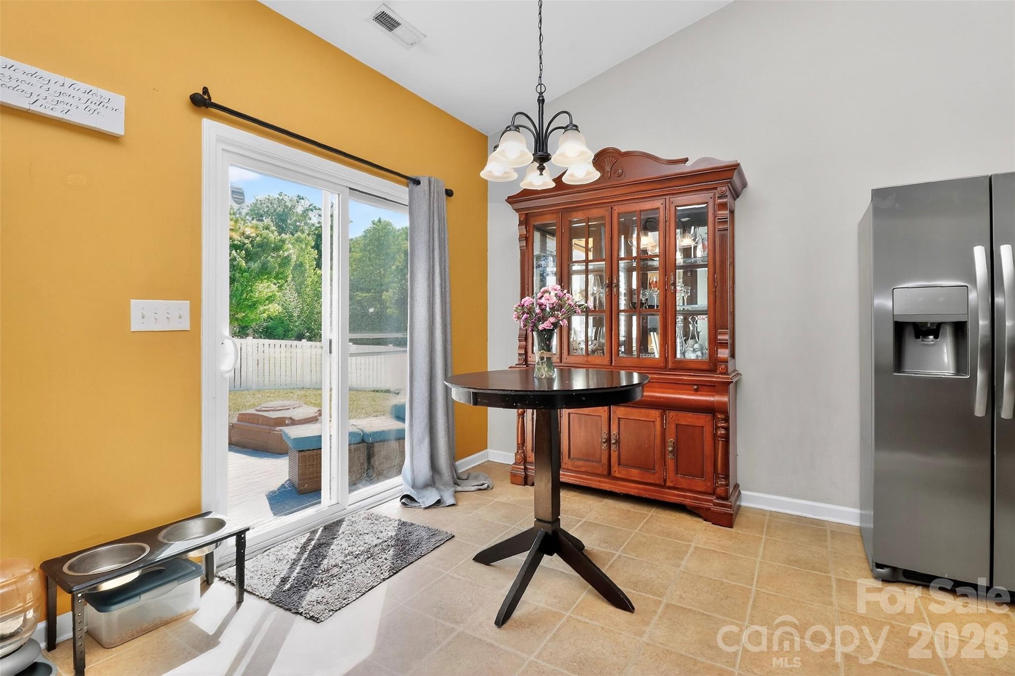 8807 Heartleaf Road — Charlotte