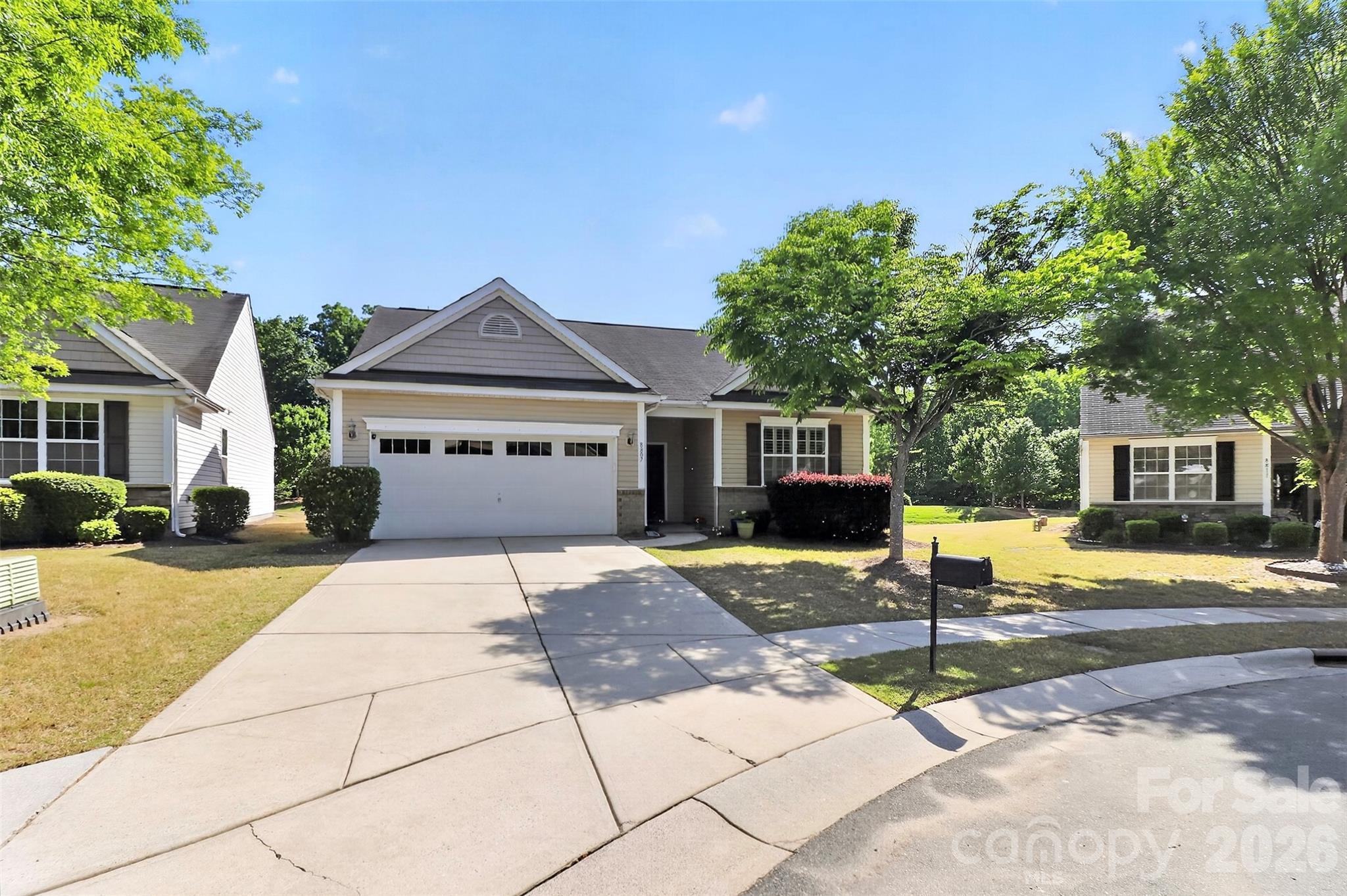 8807 Heartleaf Road — Charlotte