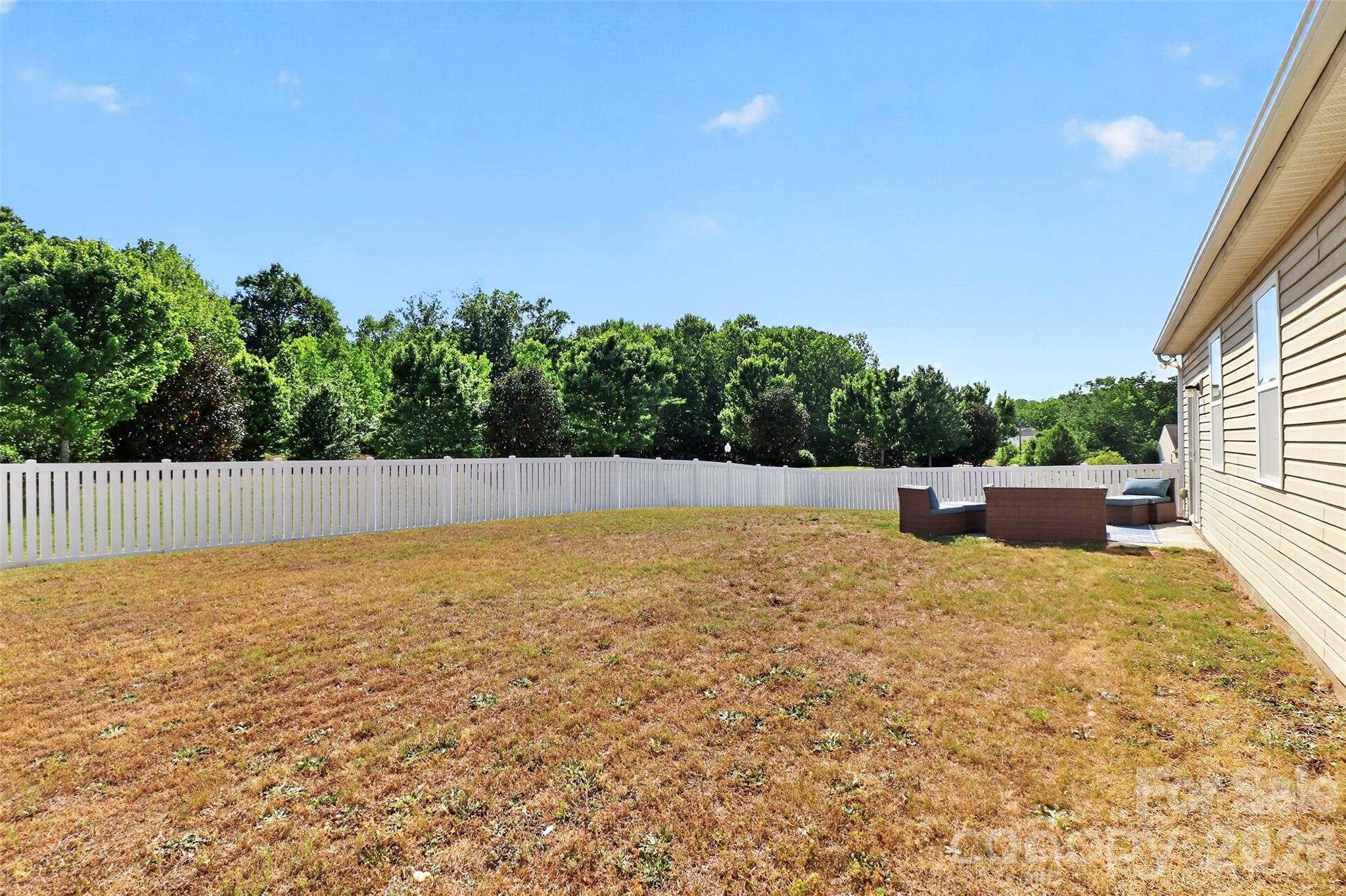 8807 Heartleaf Road — Charlotte