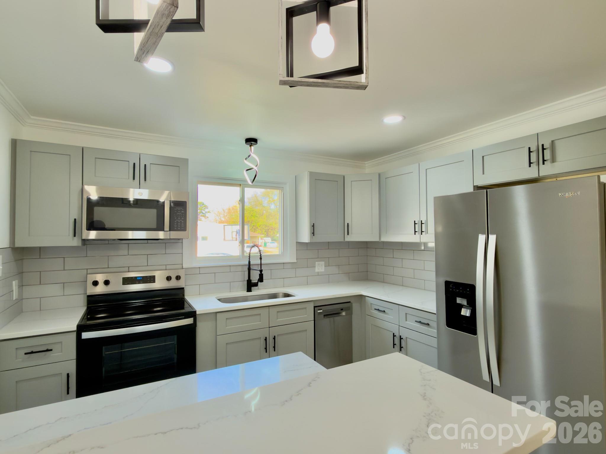 1033 Tracy Drive — Charlotte