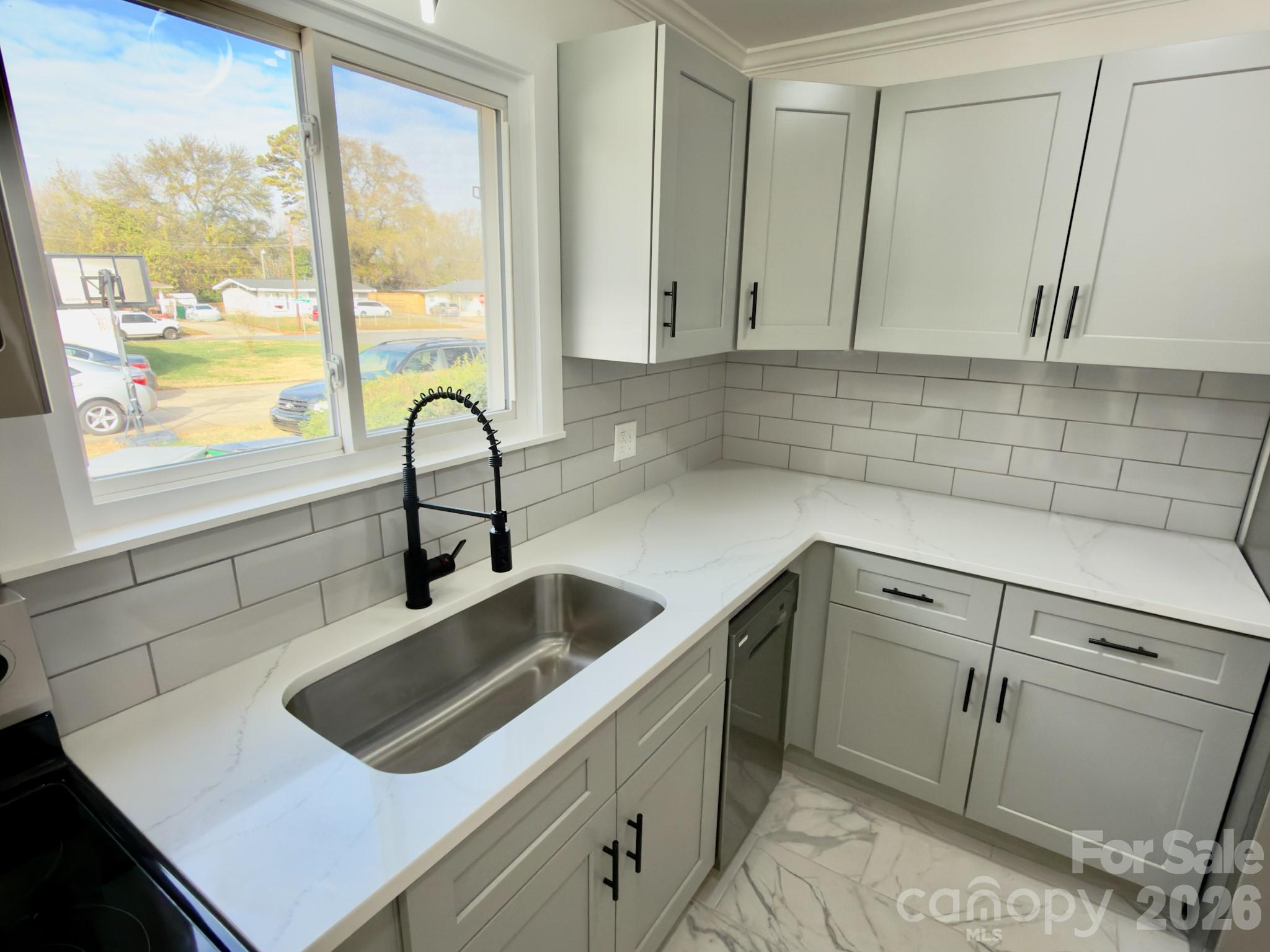 1033 Tracy Drive — Charlotte