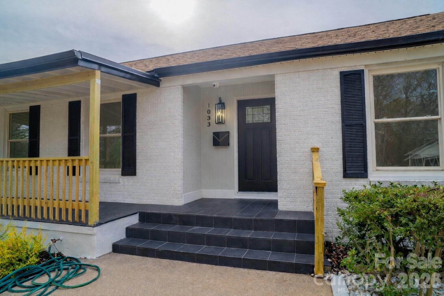 1033 Tracy Drive — Charlotte