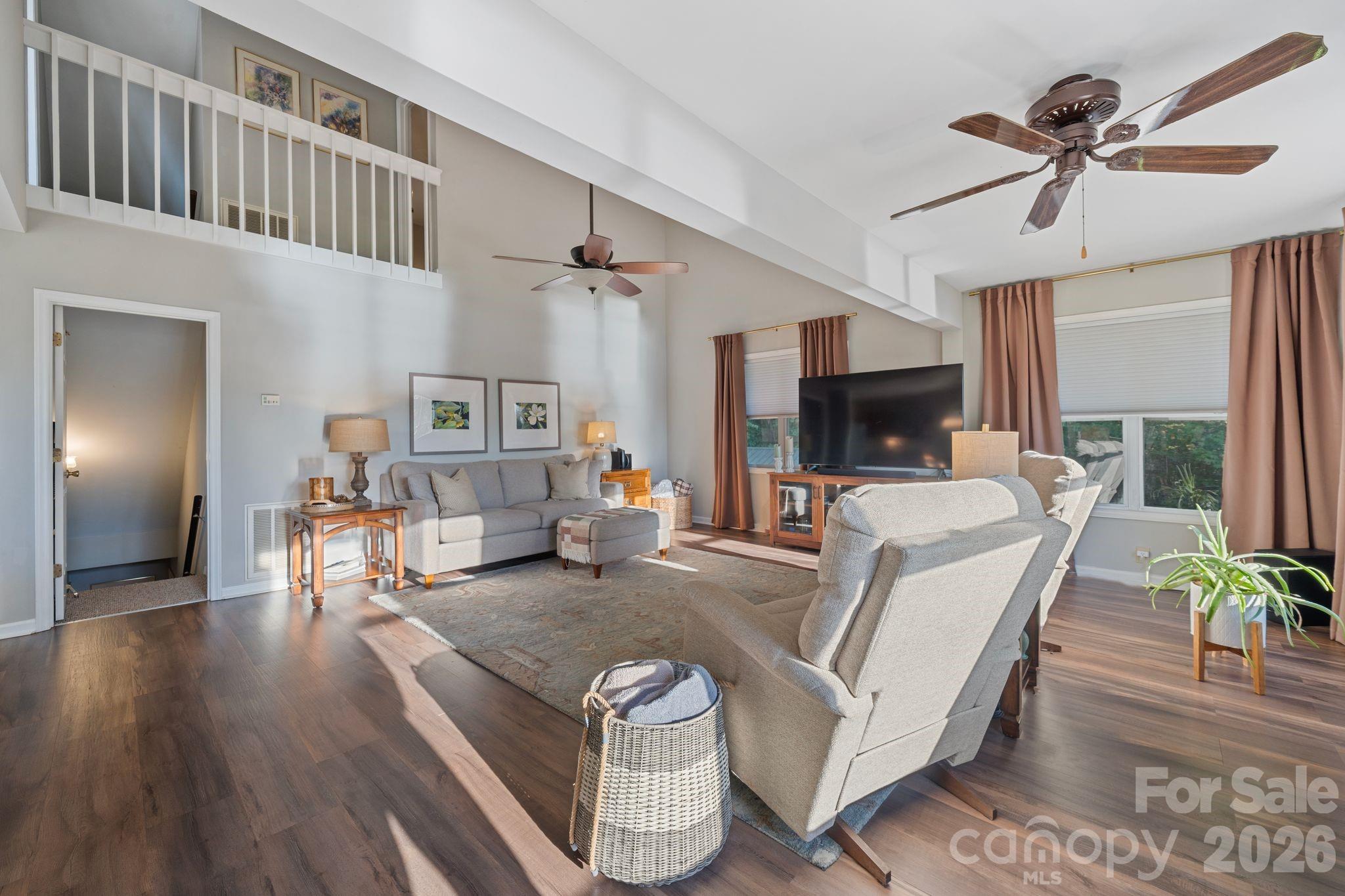 710 Riverwood Drive — Lexington